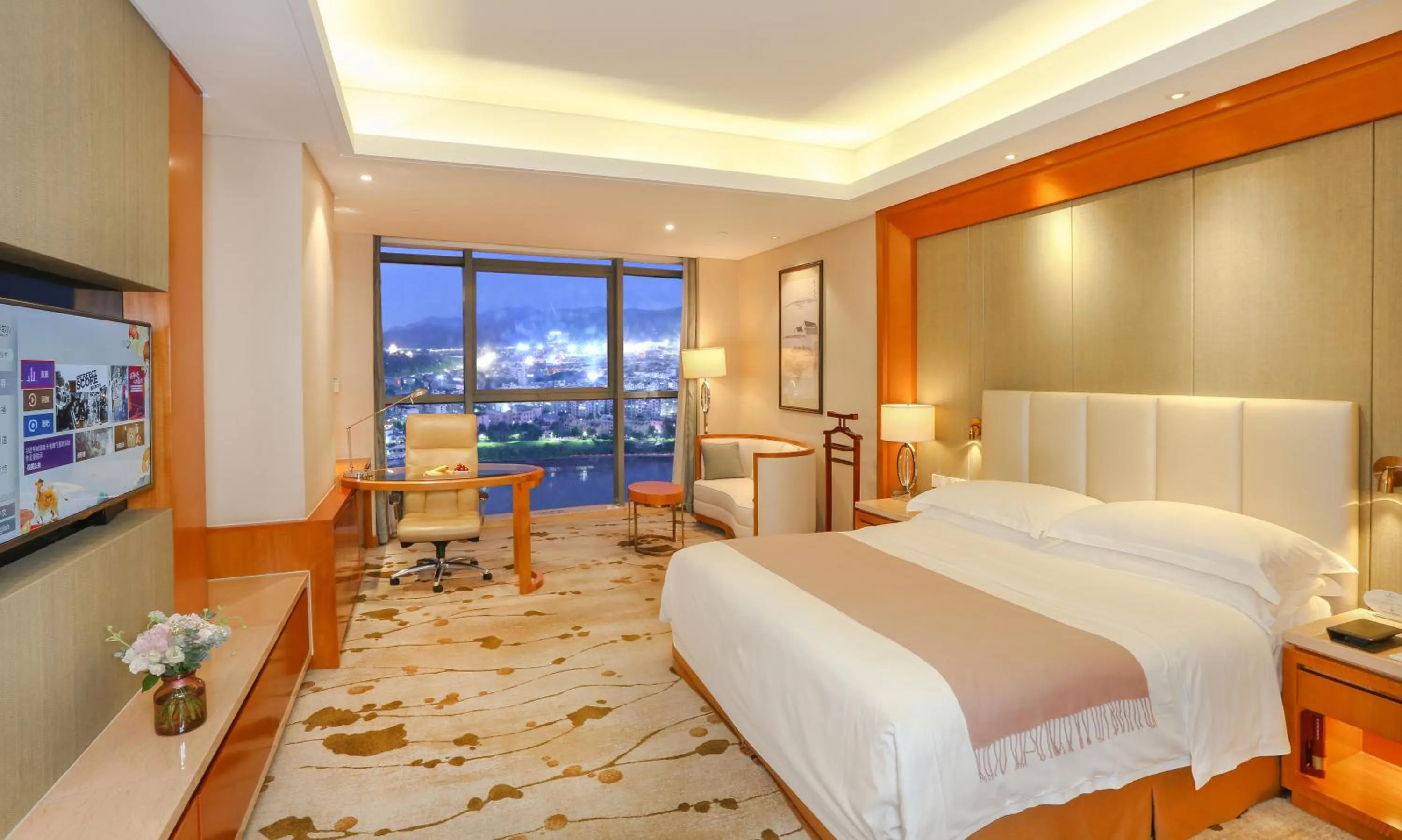Photo of the whole room, Bed in Yiwu Shangcheng Hotel
