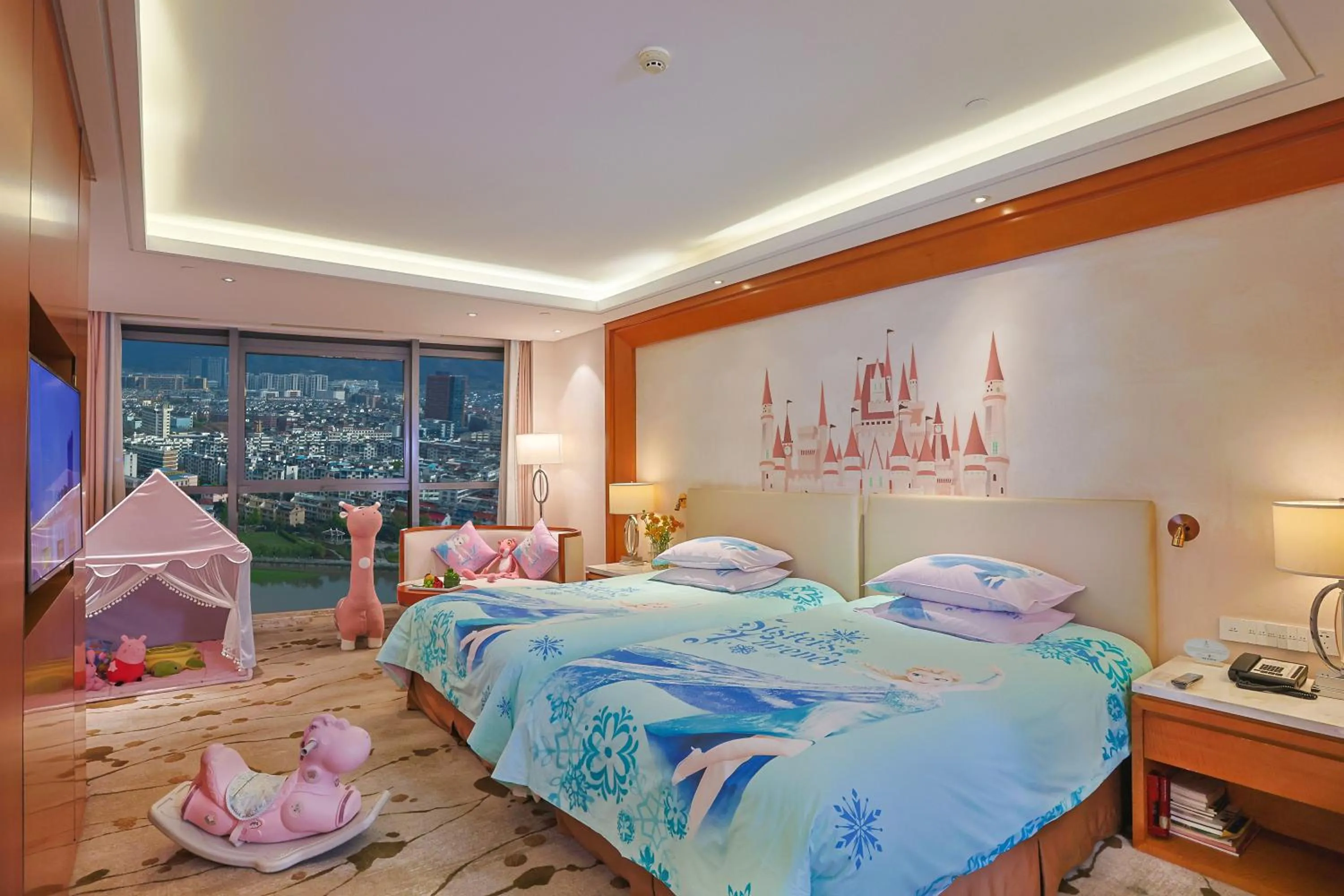 Bed in Yiwu Shangcheng Hotel