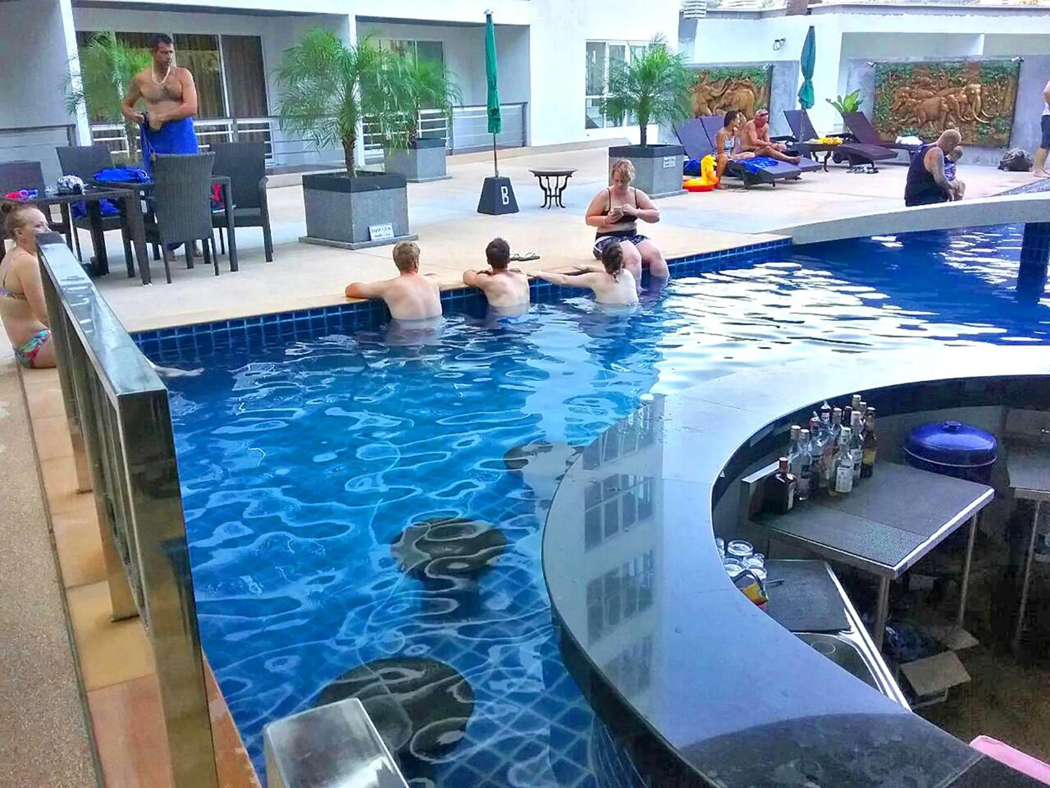 Lounge or bar in Ocean View Treasure Residence