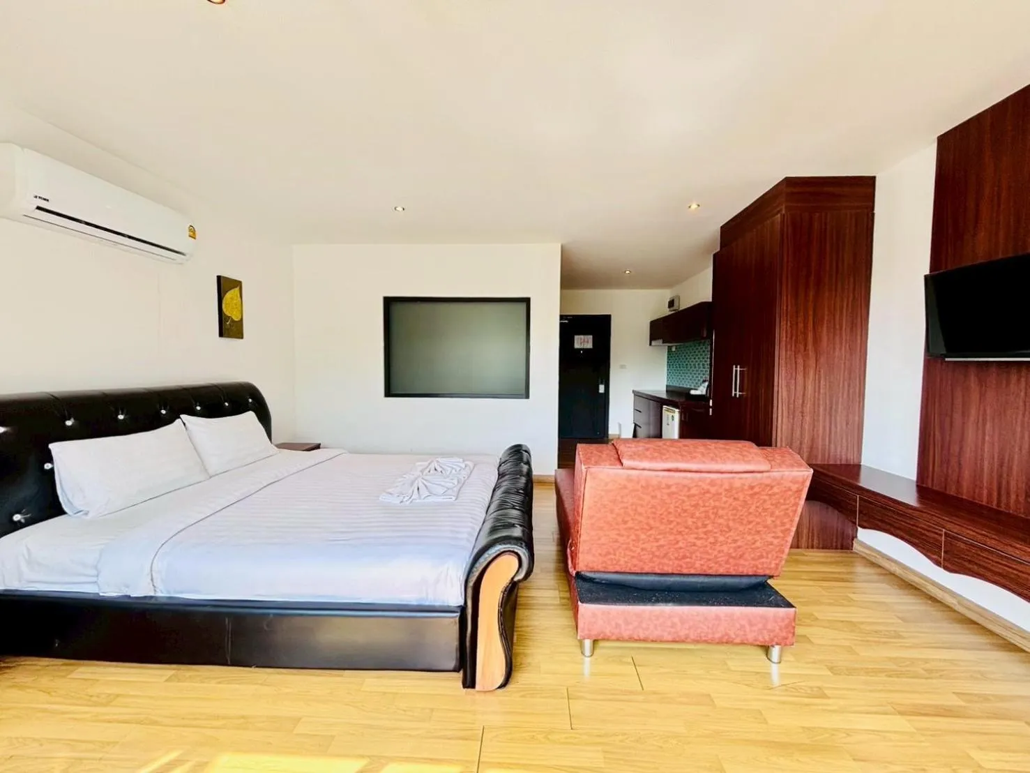 Bed in Ocean View Treasure Residence