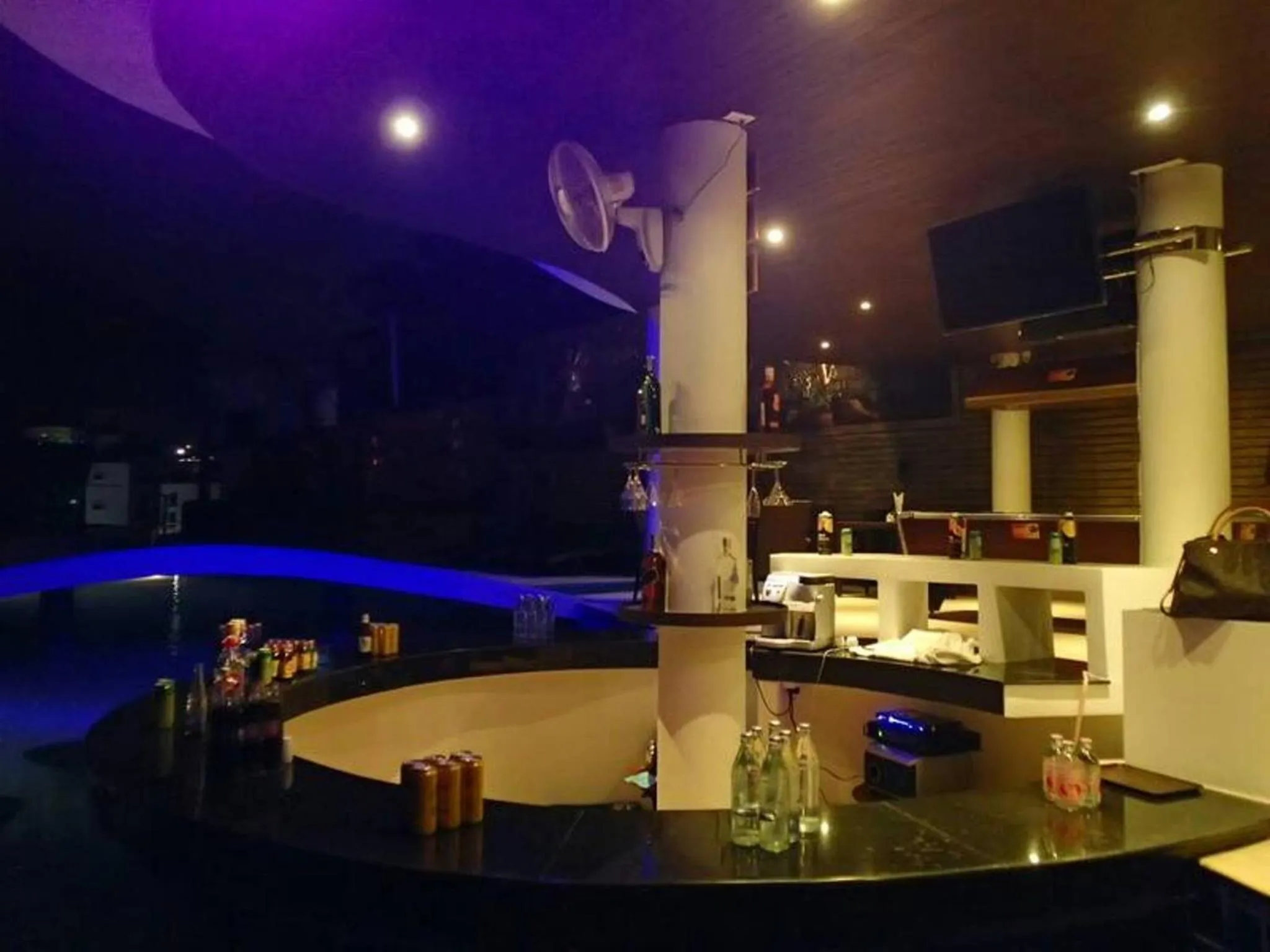 Restaurant/places to eat in Ocean View Treasure Residence