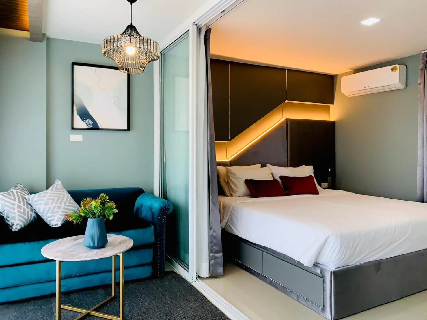 Bedroom, Bed in Ocean View Treasure Residence