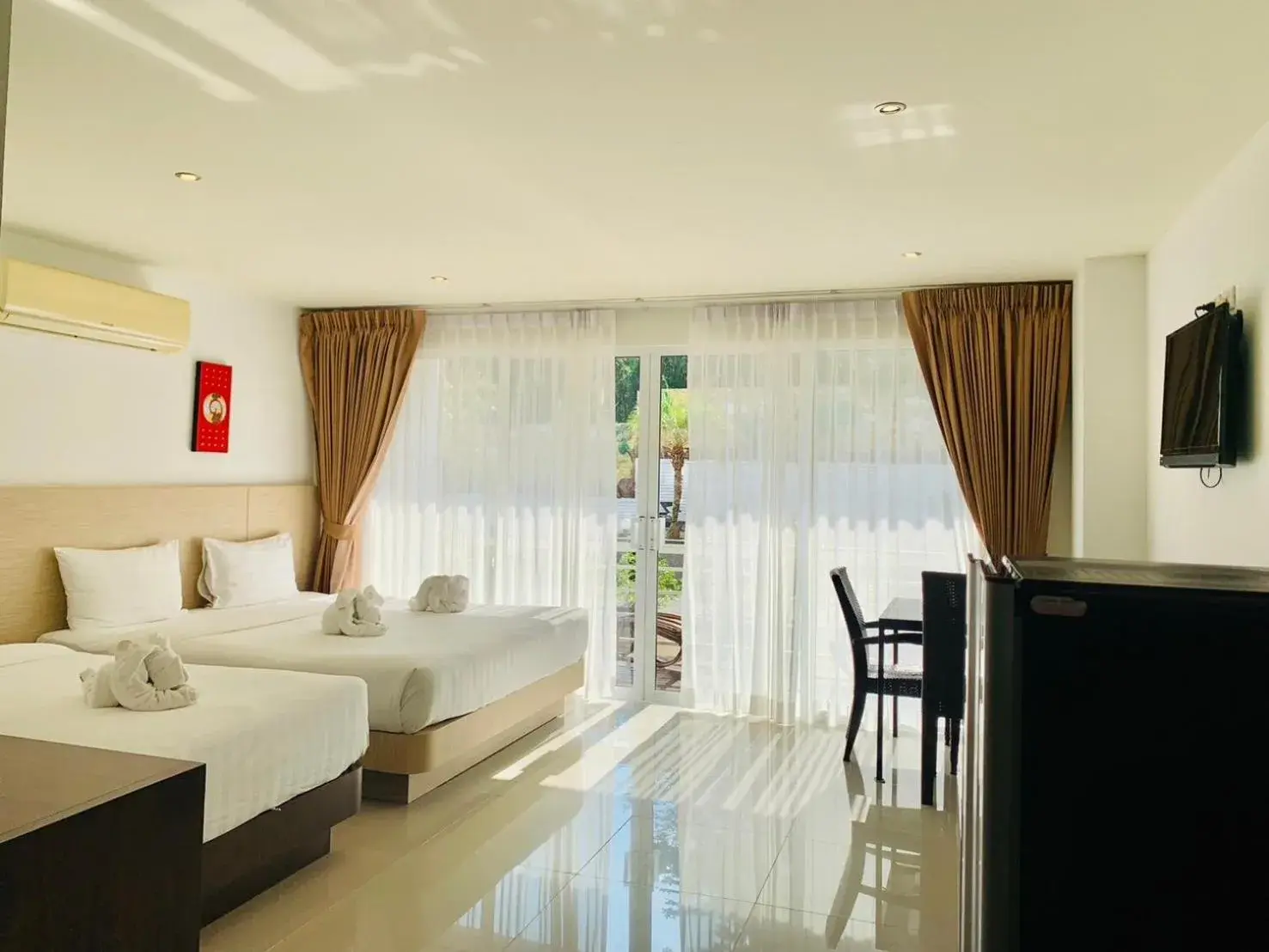 Triple Room with Pool View in Ocean View Treasure Residence Triple Room with Pool View in Ocean View Treasure Residence