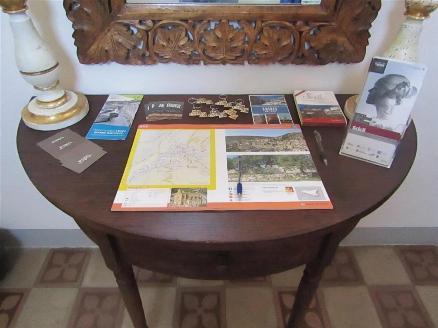 Decorative detail in Bed & Breakfast StradaNuova