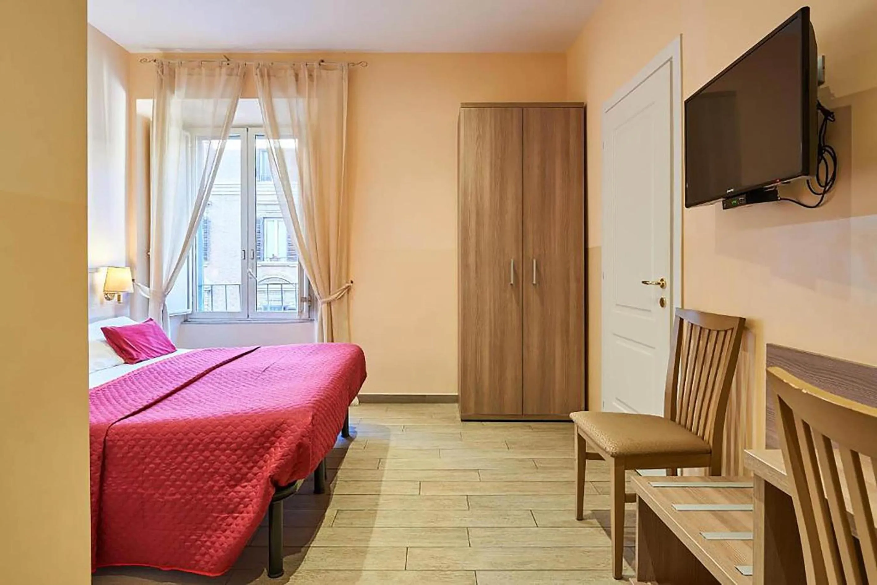 Other, Bed in Catone Vatican Suites by Ghor