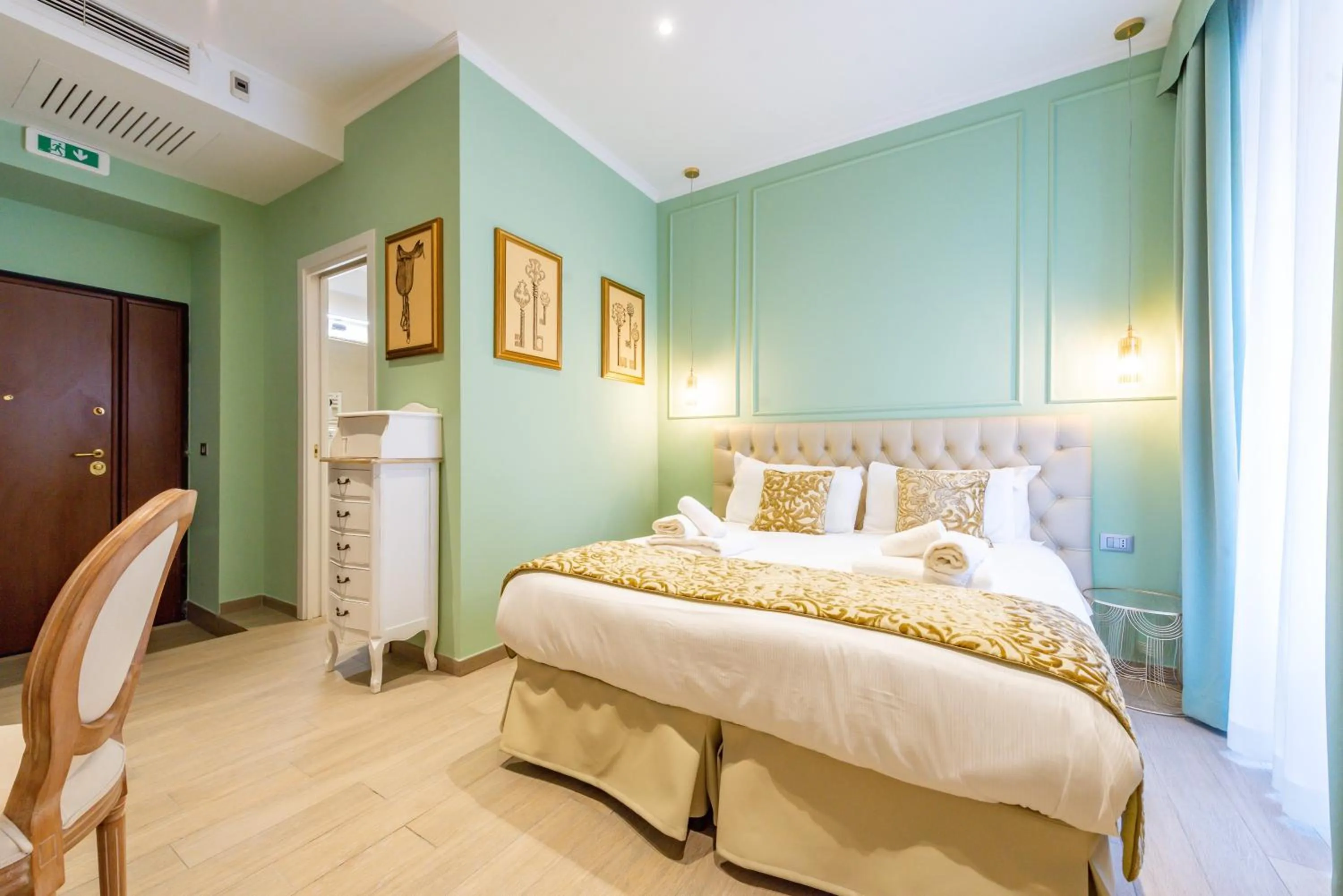 Other, Bed in Catone Vatican Suites by Ghor