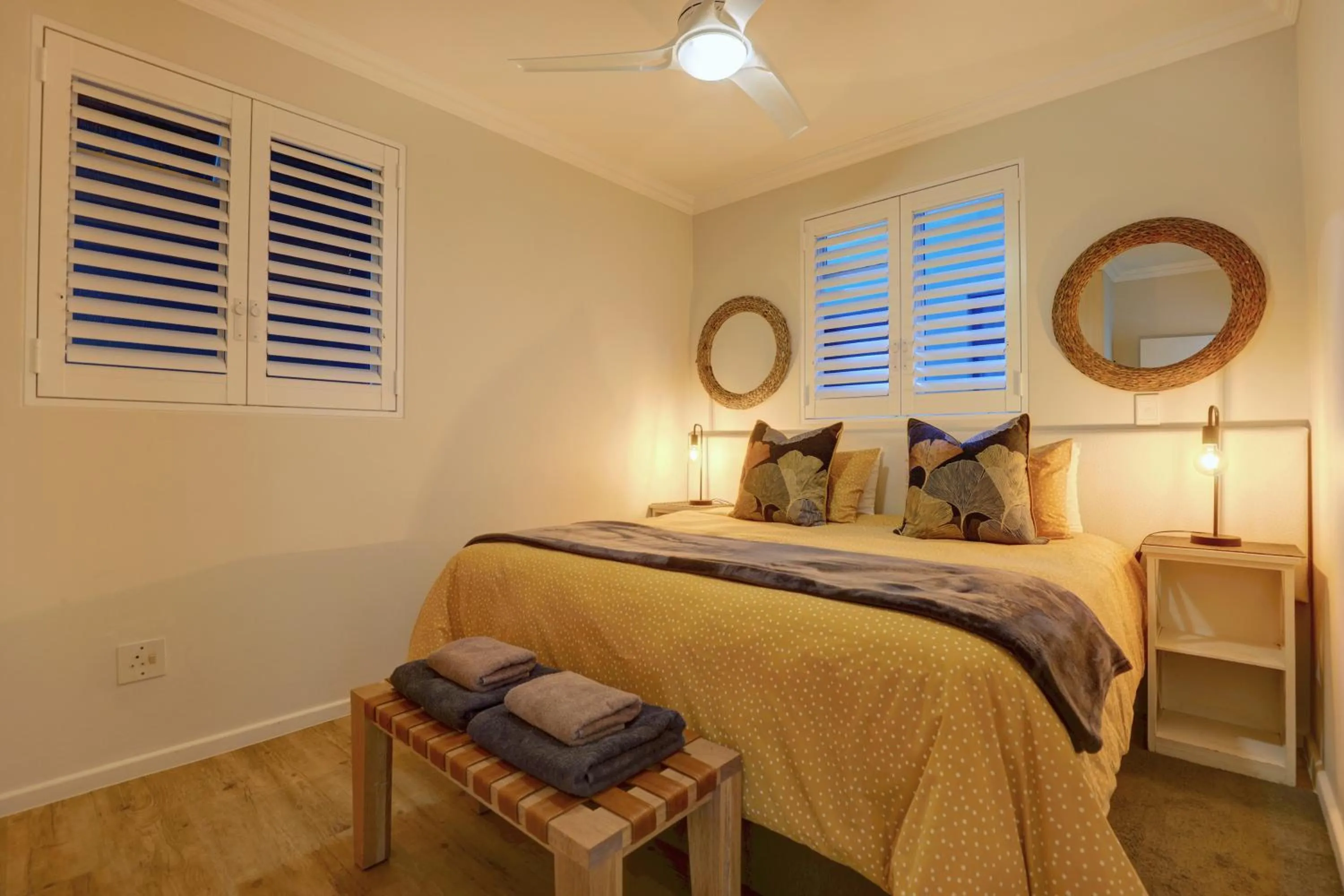 Bed in Oppiesee Selfcatering Apartments