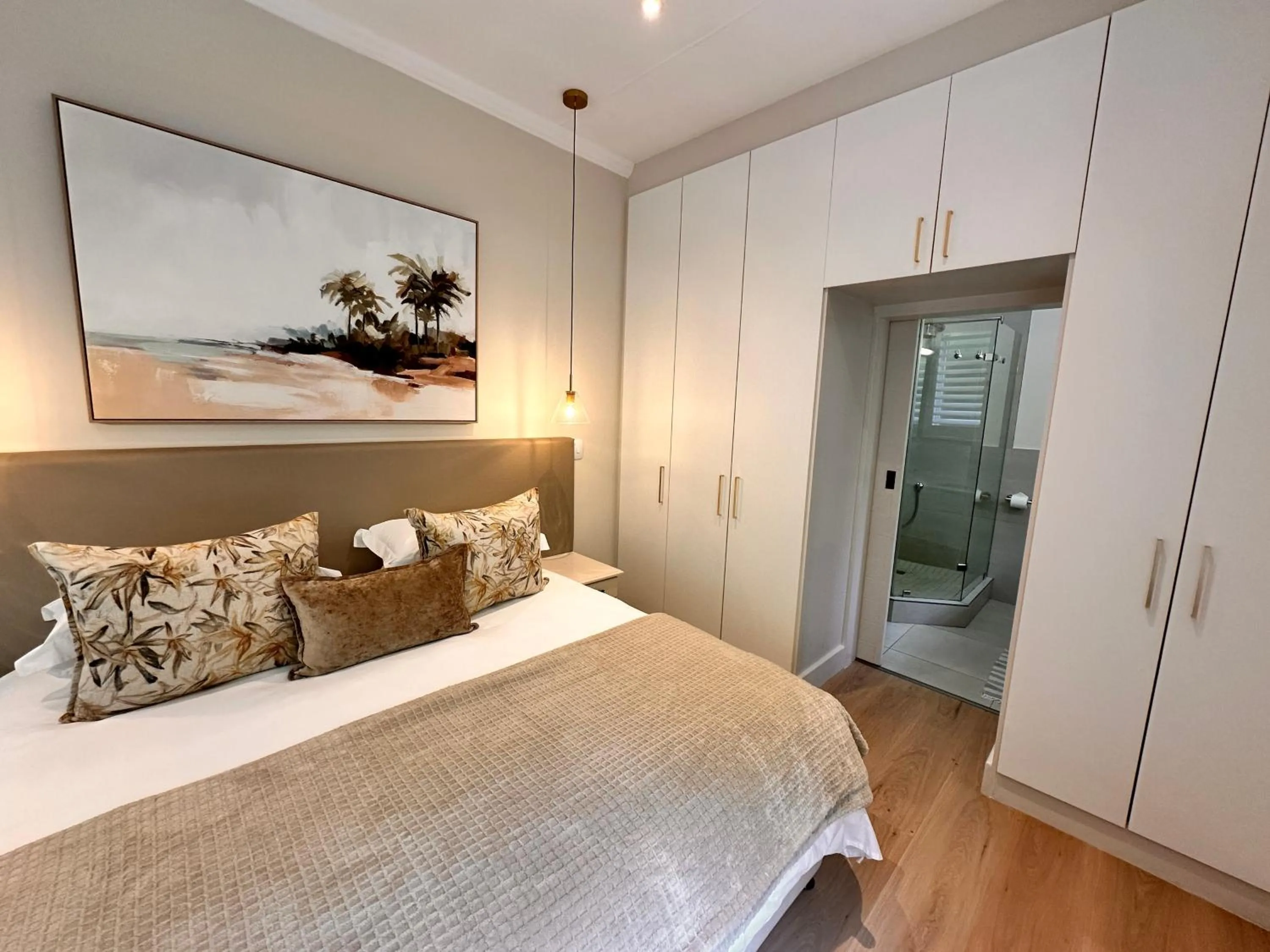 Bed in Oppiesee Selfcatering Apartments