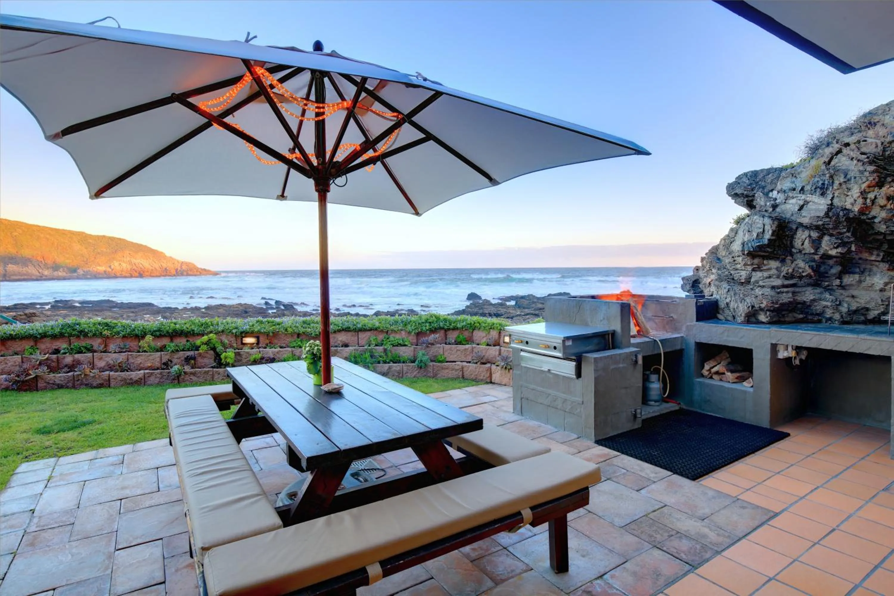 BBQ facilities in Oppiesee Selfcatering Apartments