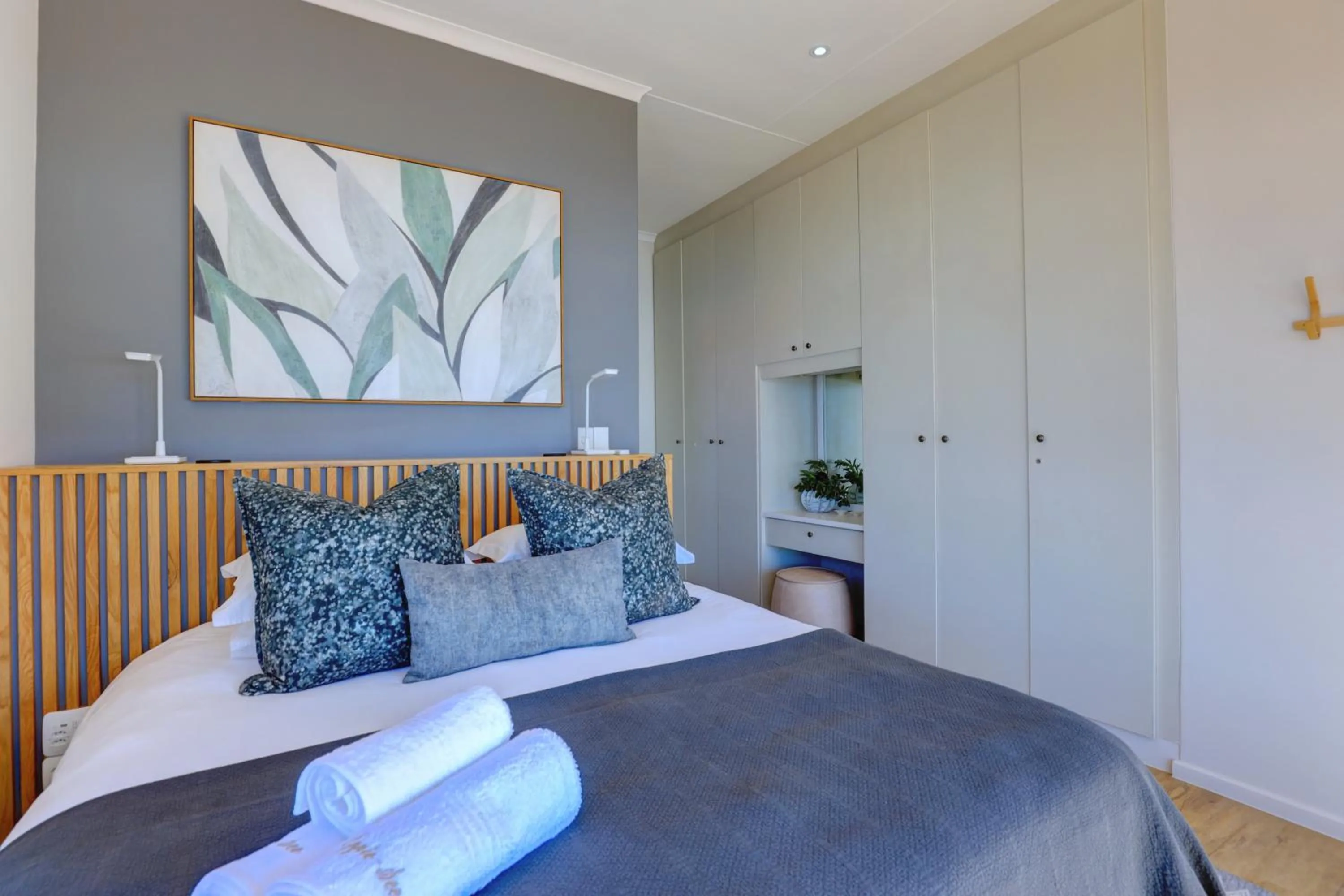 Bed in Oppiesee Selfcatering Apartments