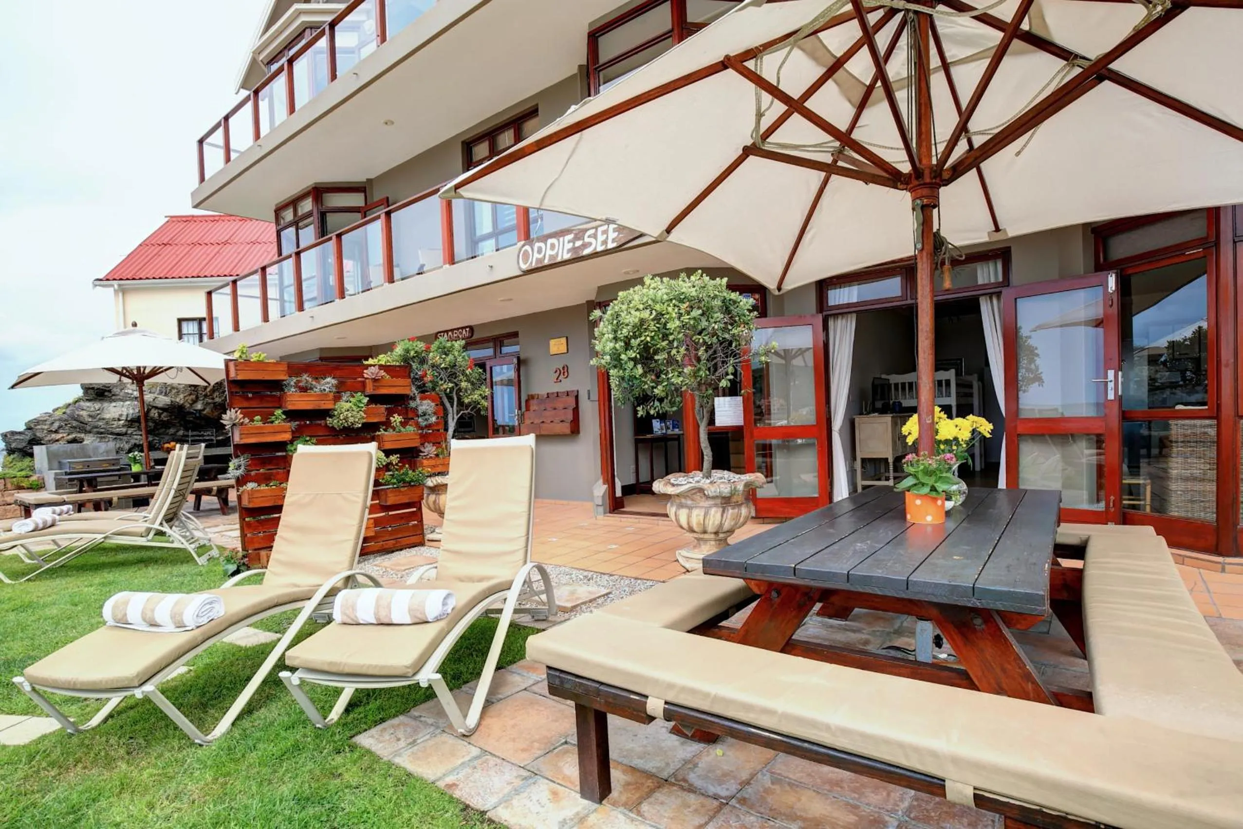 BBQ facilities in Oppiesee Selfcatering Apartments