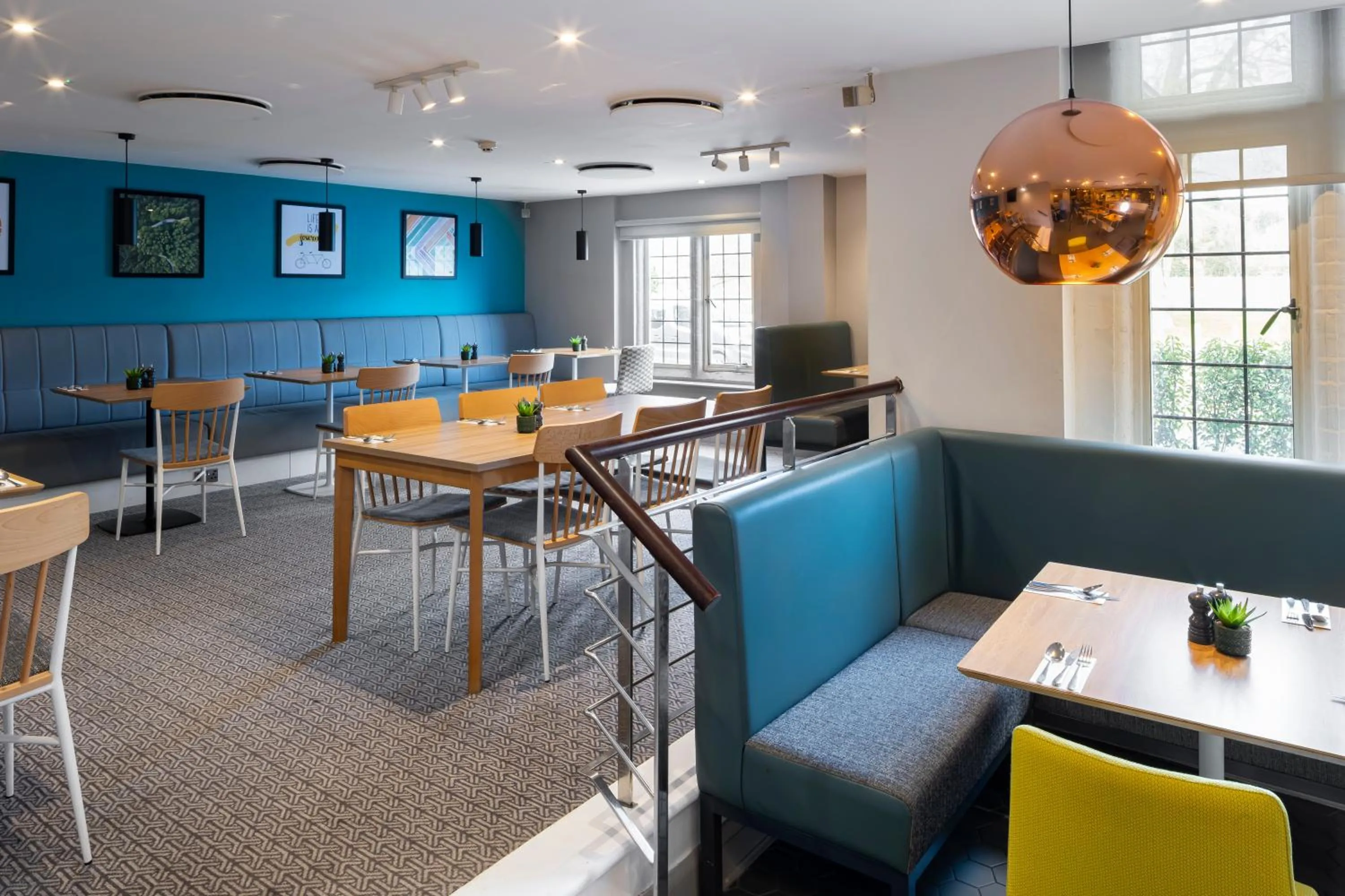 Restaurant/places to eat in Holiday Inn London-Bexley by IHG