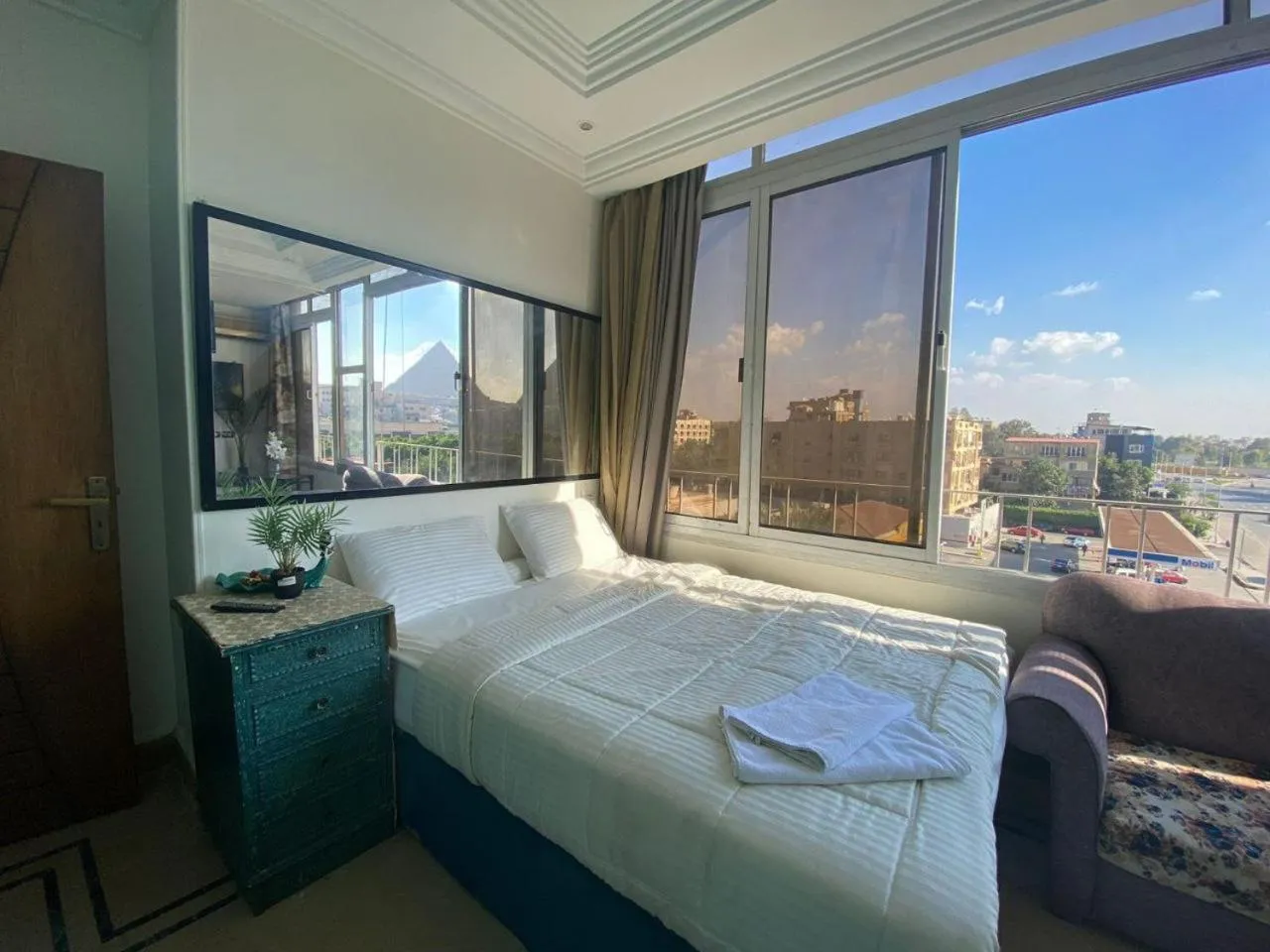 View (from property/room), Bed in A pyramids view