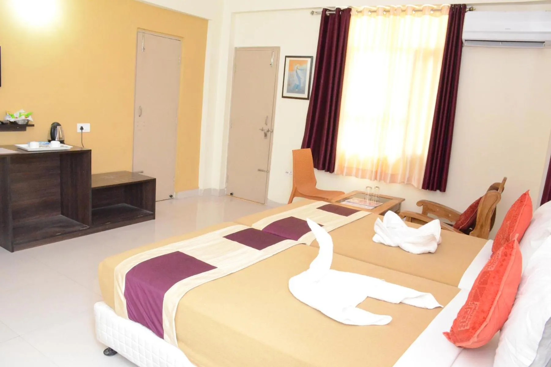 Bedroom in Hotel Bodh Vilas