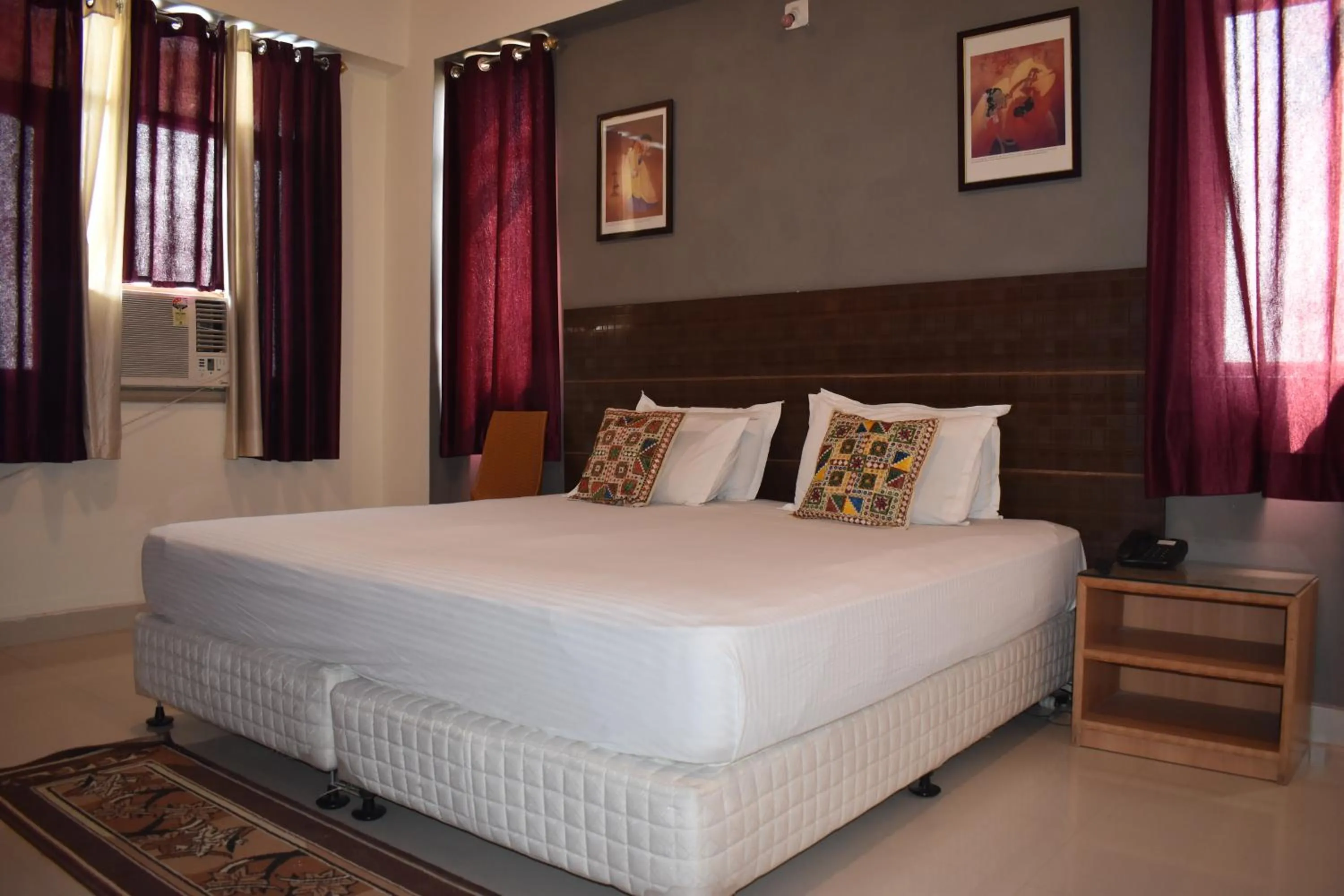Bedroom in Hotel Bodh Vilas
