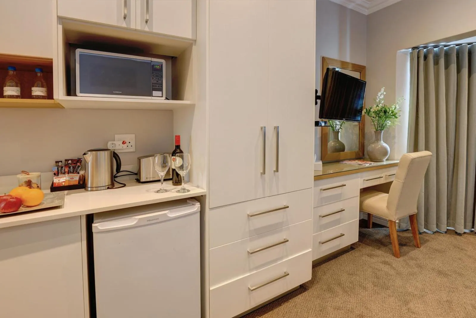 Bay Lodge on the Beach