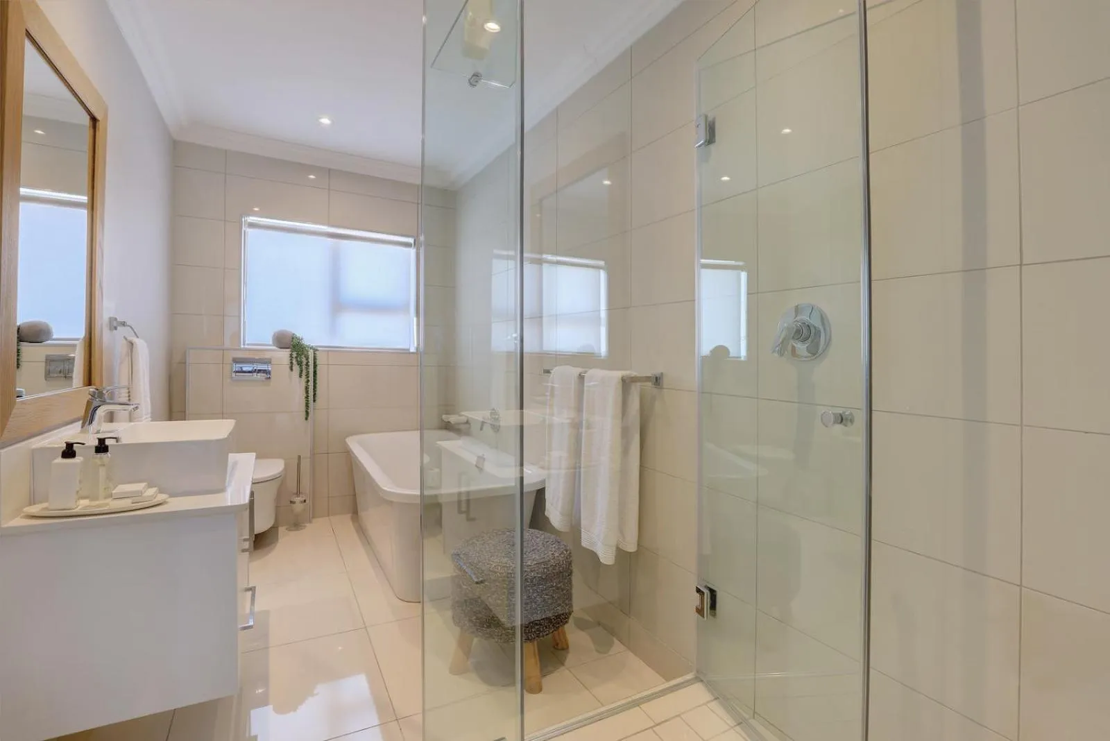 Bay Lodge on the Beach