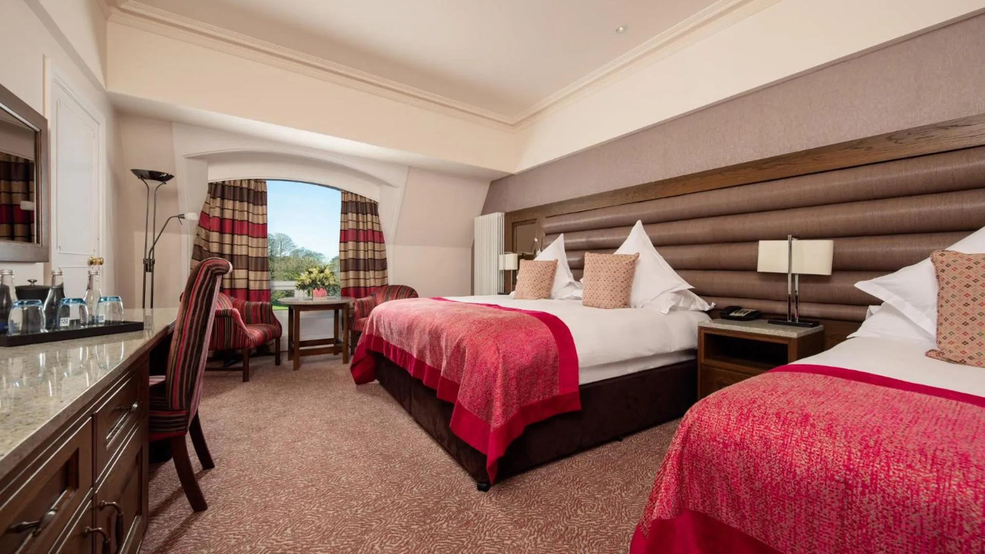 Bedroom, Bed in The Culloden Estate and Spa