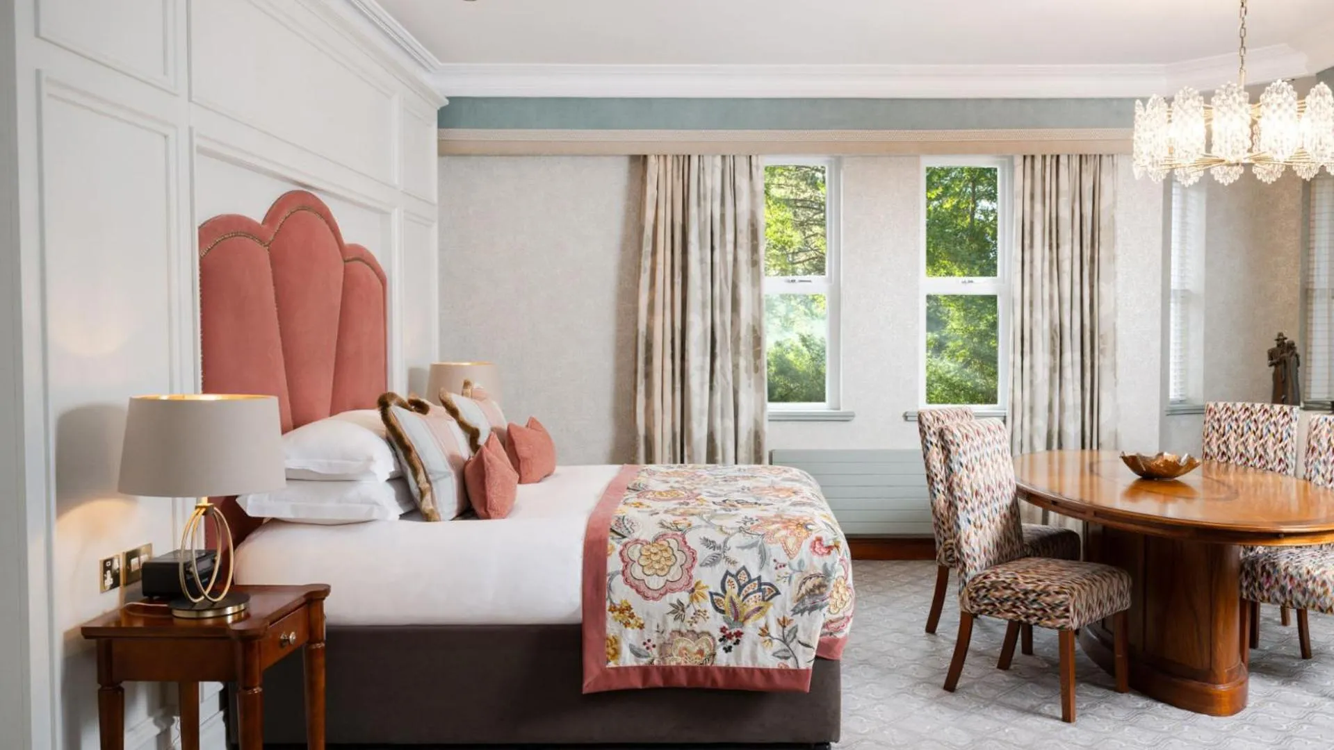 Bedroom, Bed in The Culloden Estate and Spa