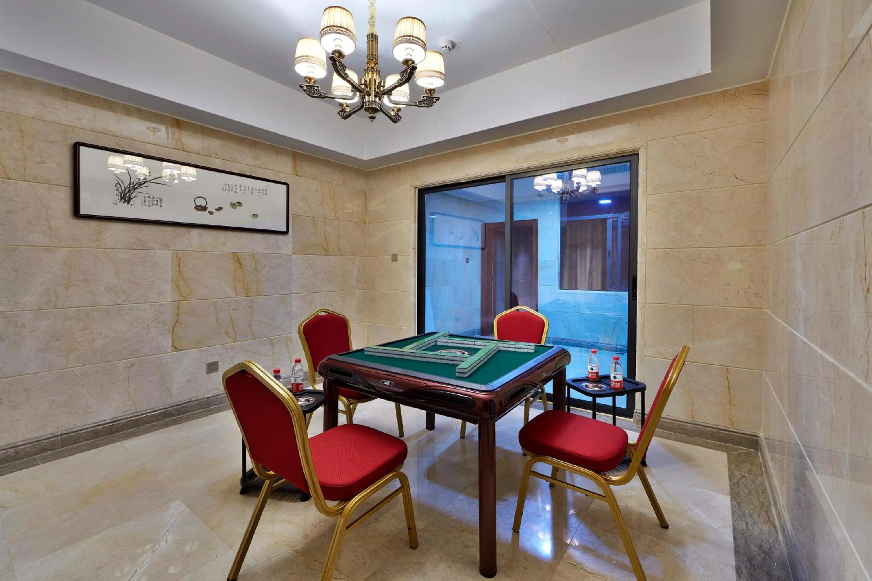 Seating area in Mei Zhou Guset Hotel