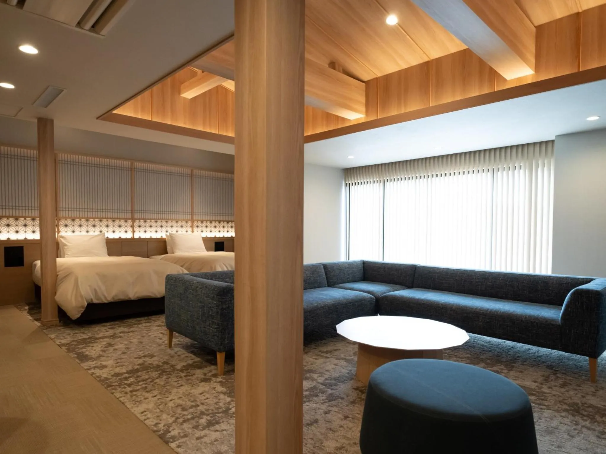 Photo of the whole room in Gensen Ichinoyu