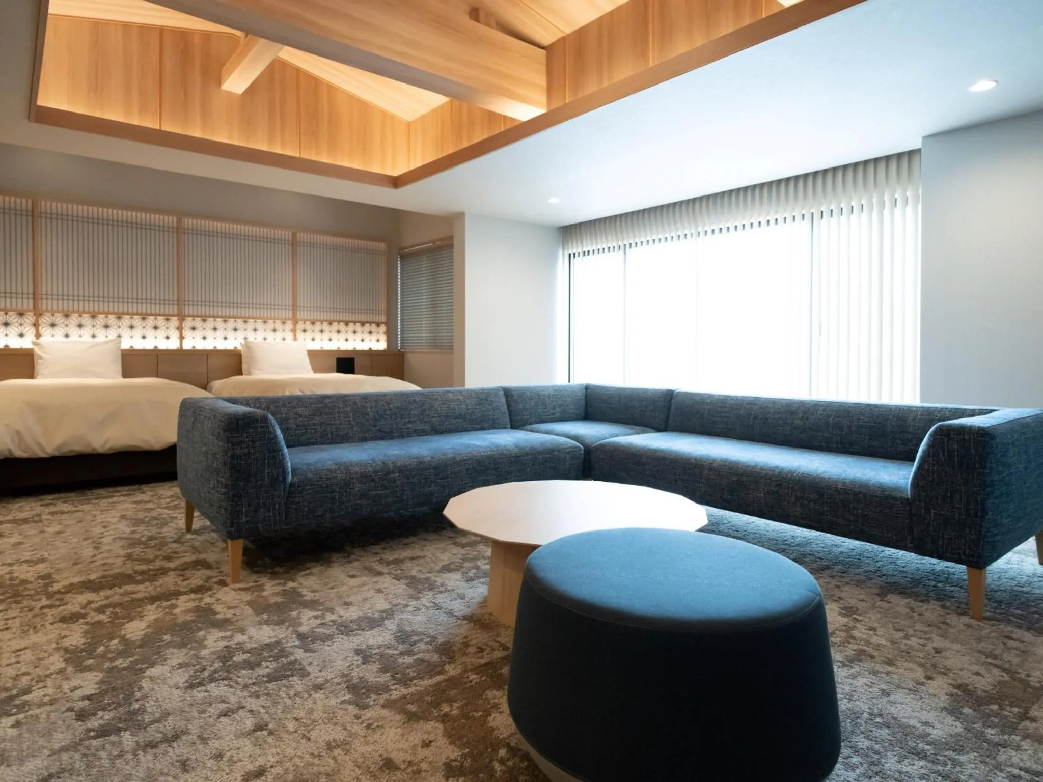 Photo of the whole room in Gensen Ichinoyu