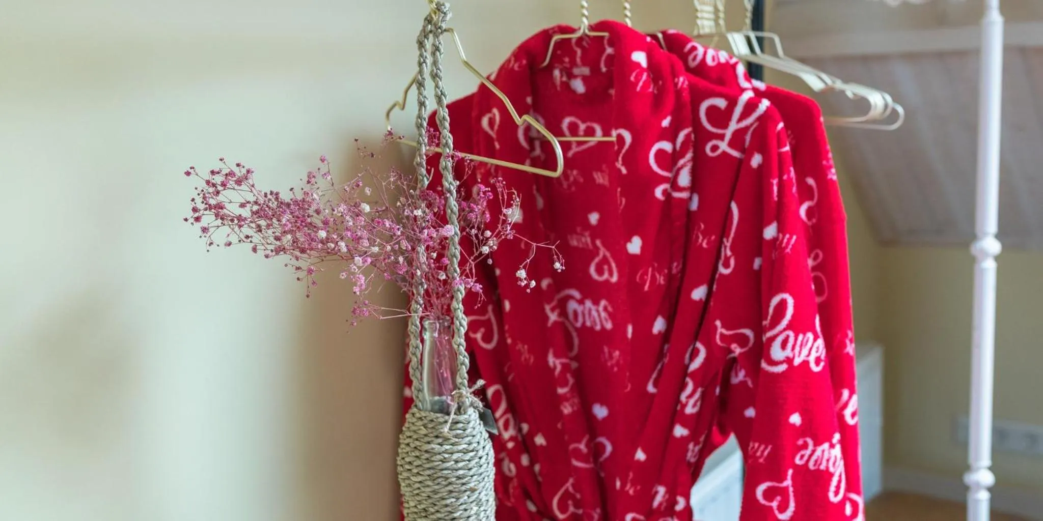 Bedroom in B&B De Ouw Skuur