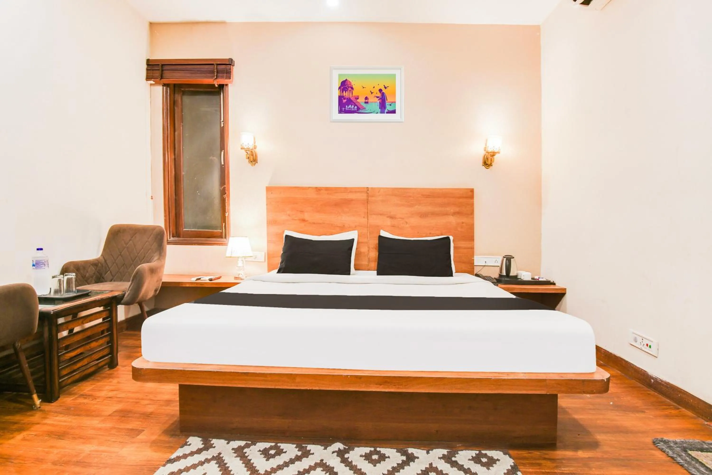 Bedroom, Bed in Super Townhouse Grand Fortune