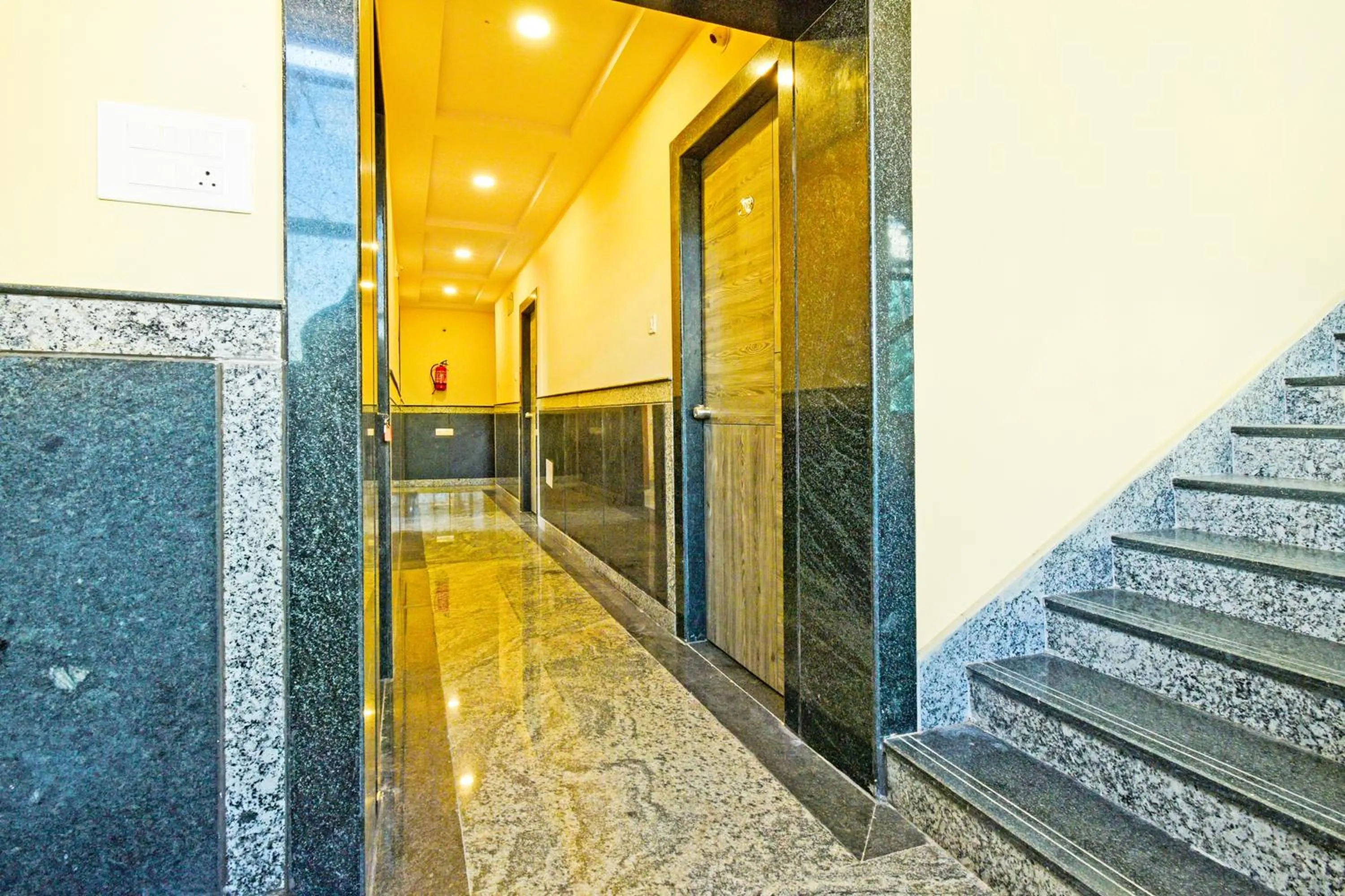 Lobby or reception in Hotel O Vaishnavi Grand