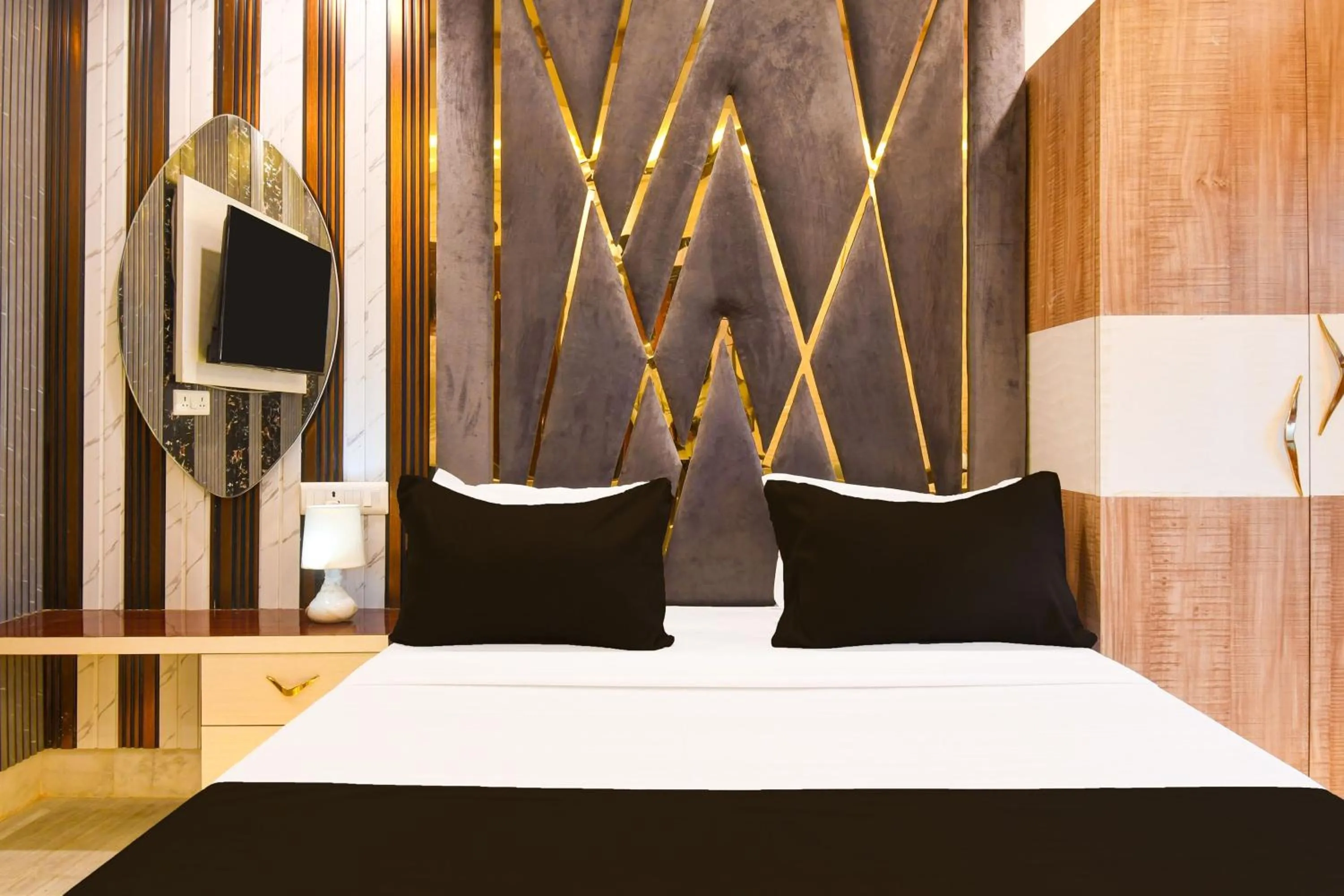 Bedroom, Bed in Super Hotel O HAVEN INN