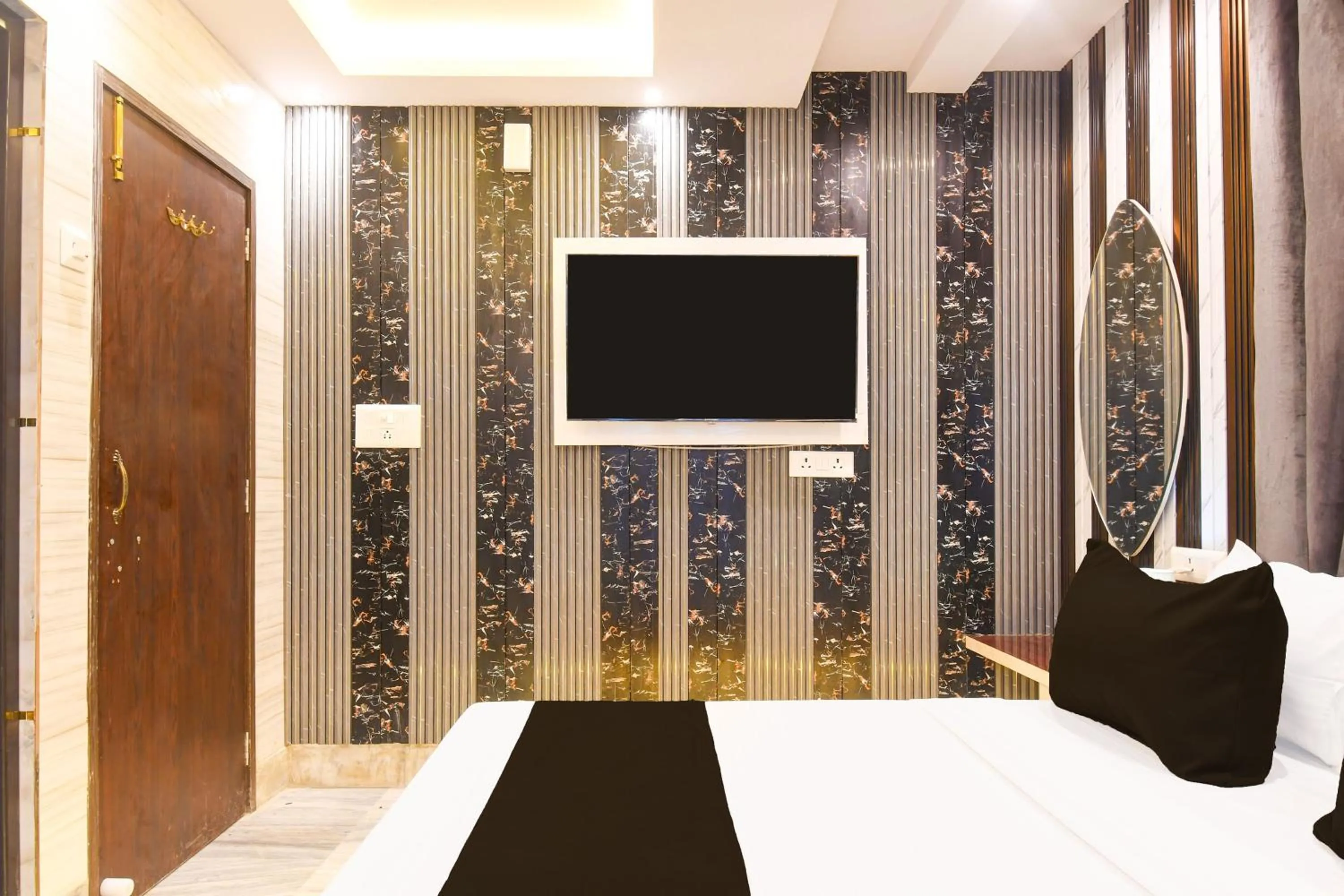 Bedroom, Bed in Super Hotel O HAVEN INN