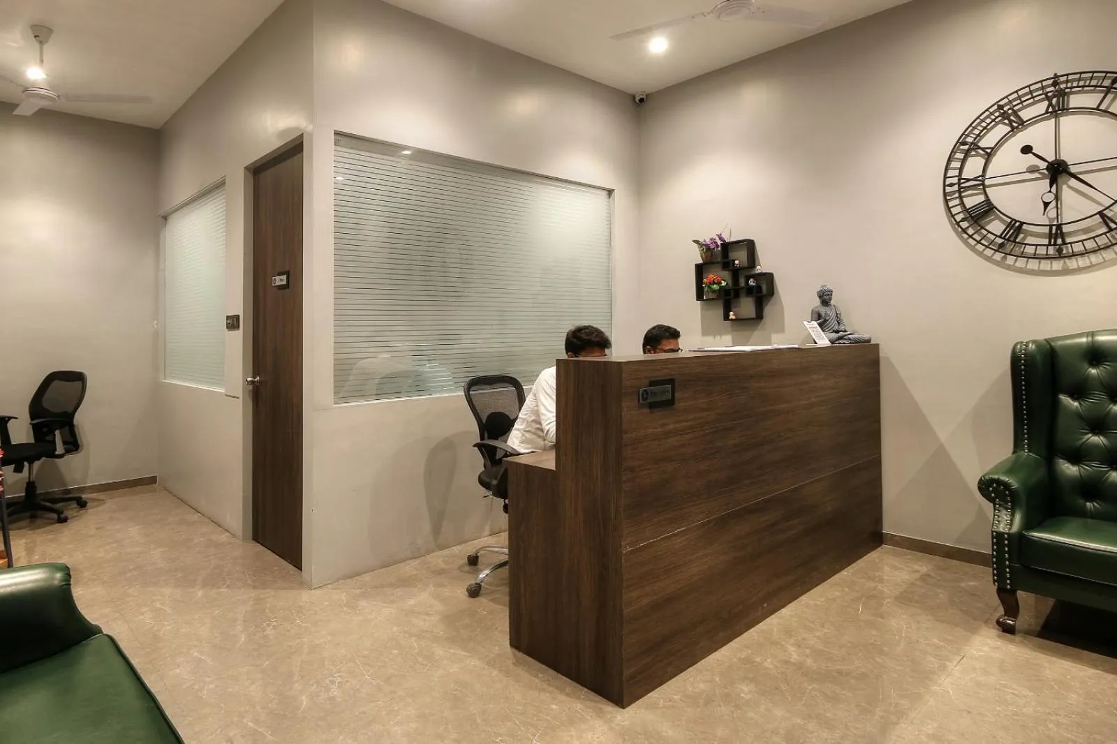 TV and multimedia in Magnus Fortune House Business Hotel , Magarpatta