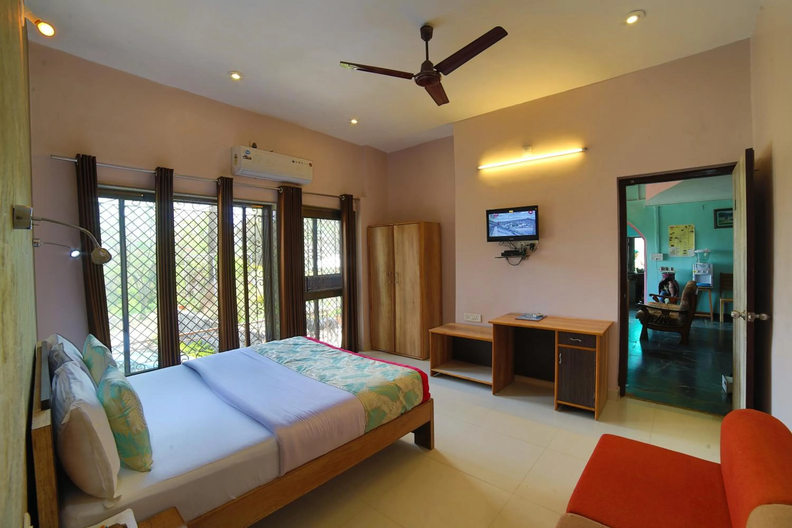 Photo of the whole room, Bed in Forest Eco Lodge