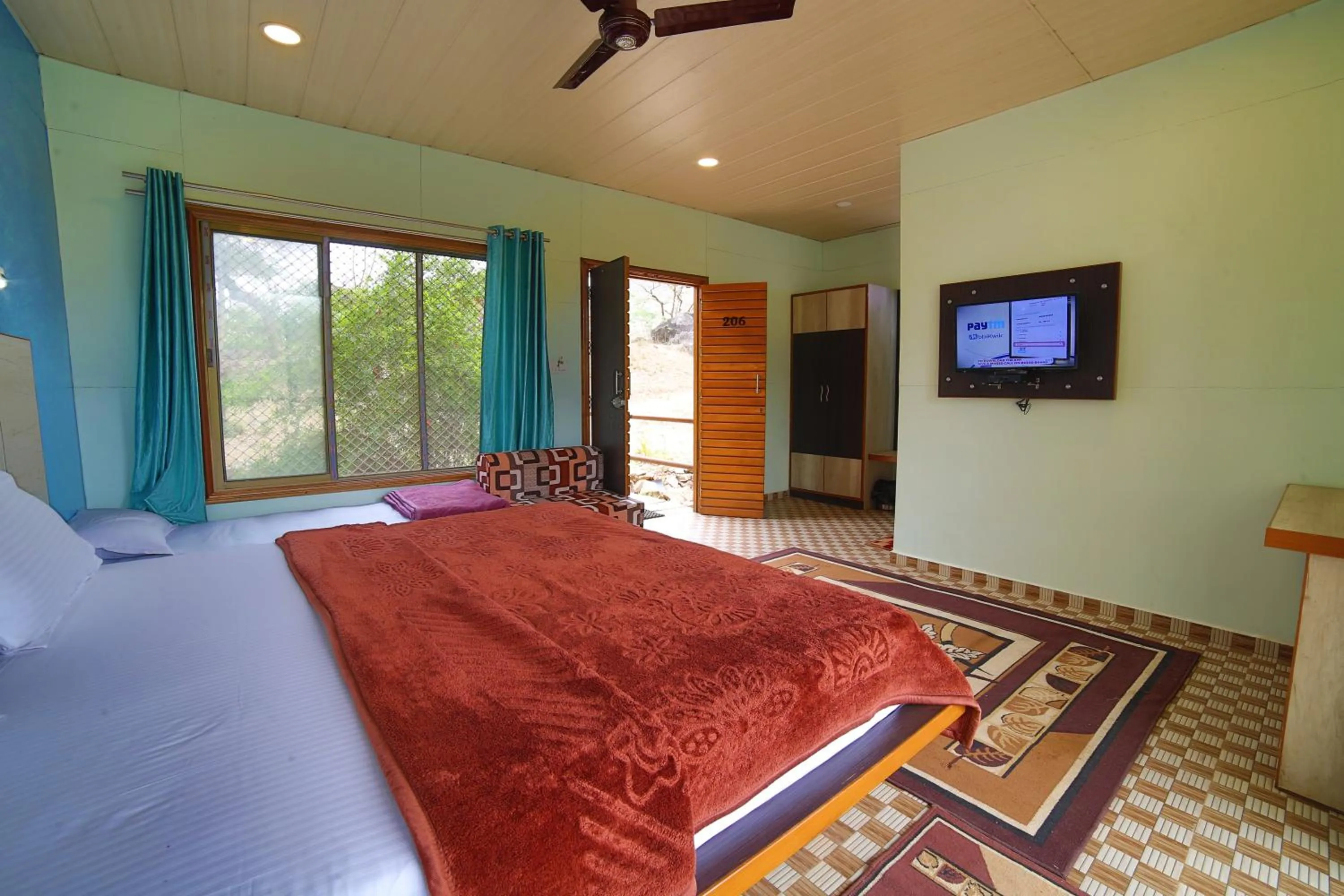 Photo of the whole room, Bed in Forest Eco Lodge