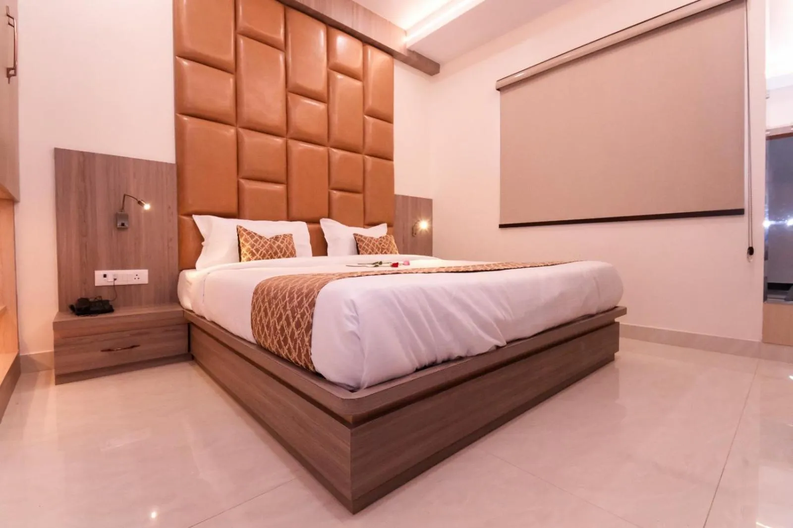 Photo of the whole room in Kashi Vilaa