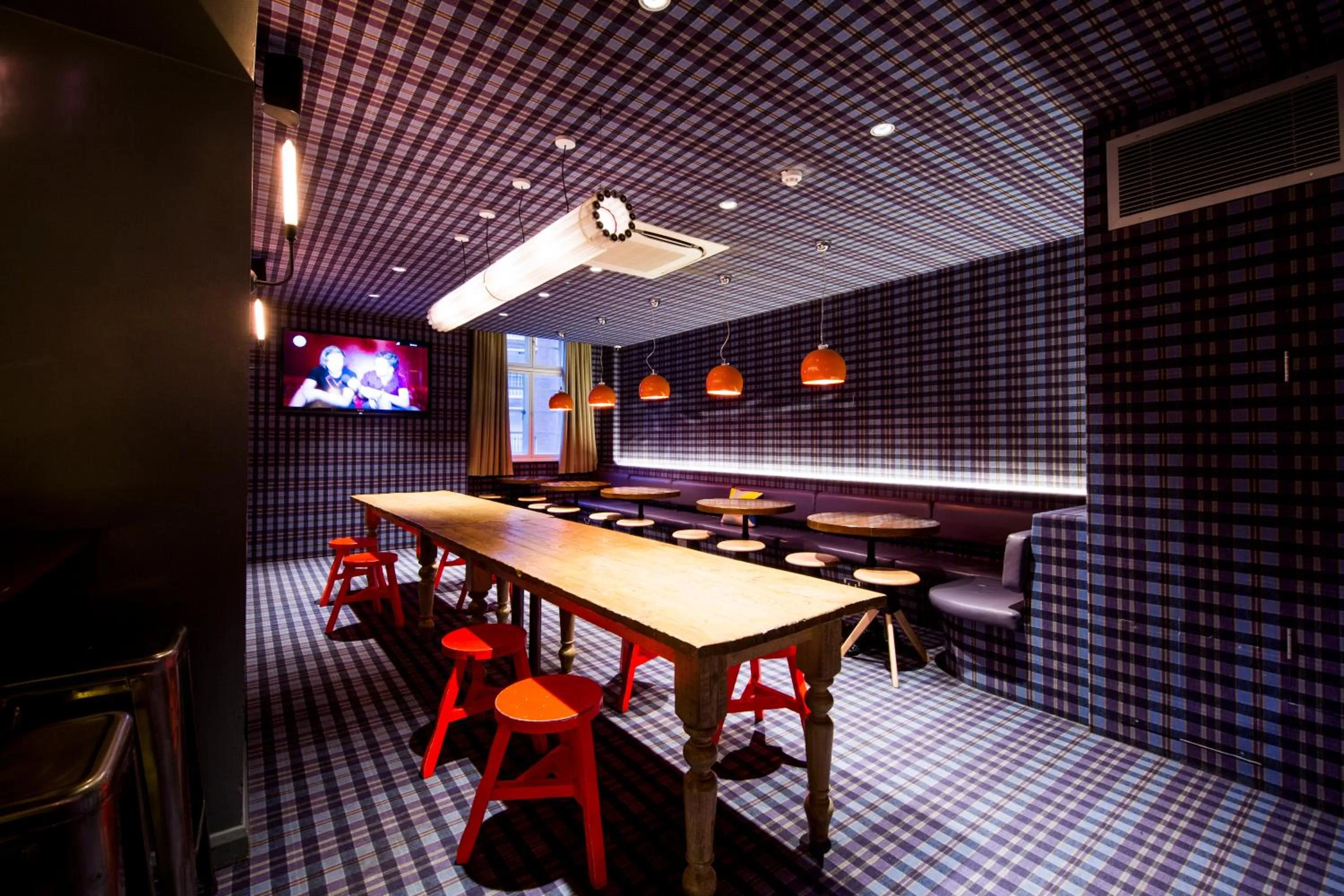 Restaurant/places to eat in Generator London