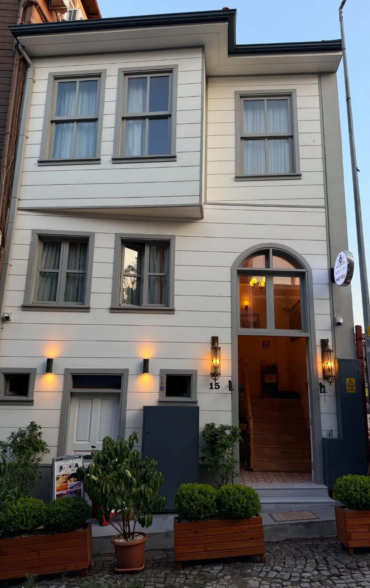 Abelia Mansion Hotel