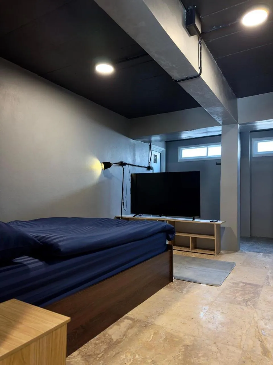 TV and multimedia, Bed in Friends Station Tukkom Hostel & Cafe