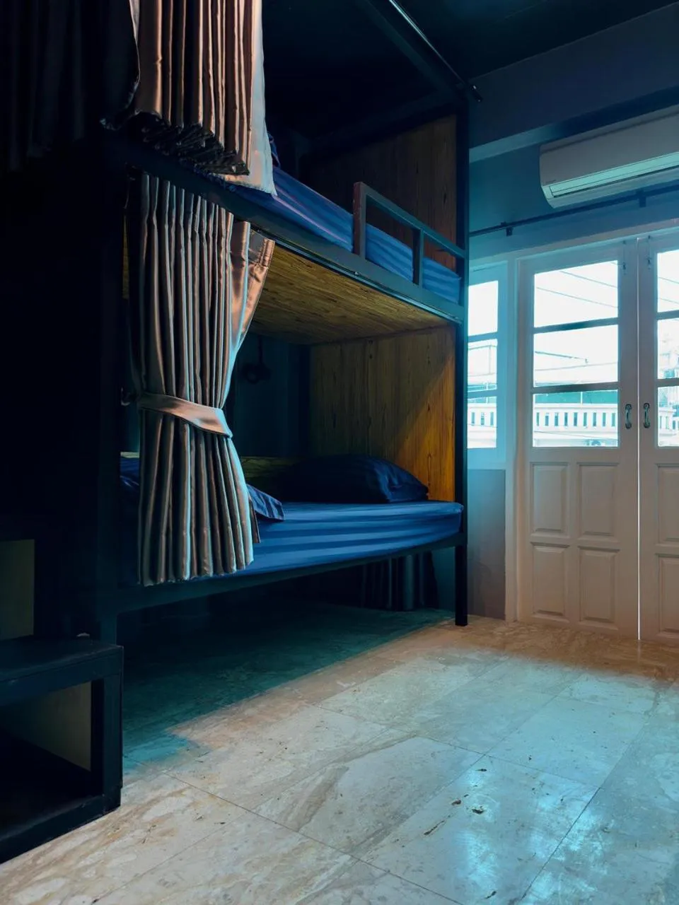 Photo of the whole room, Bed in Friends Station Tukkom Hostel & Cafe