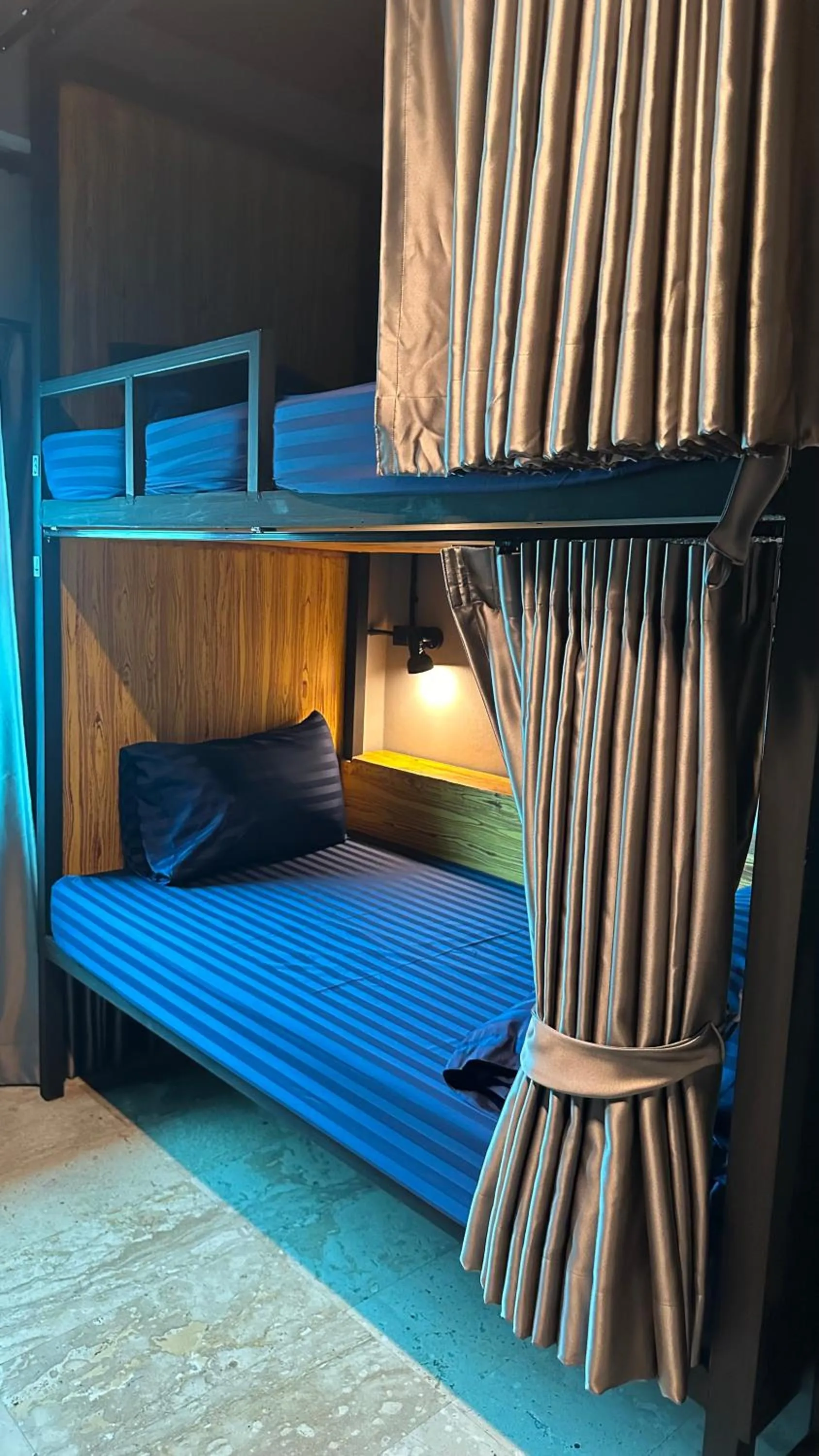 bunk bed, Bed in Friends Station Tukkom Hostel & Cafe