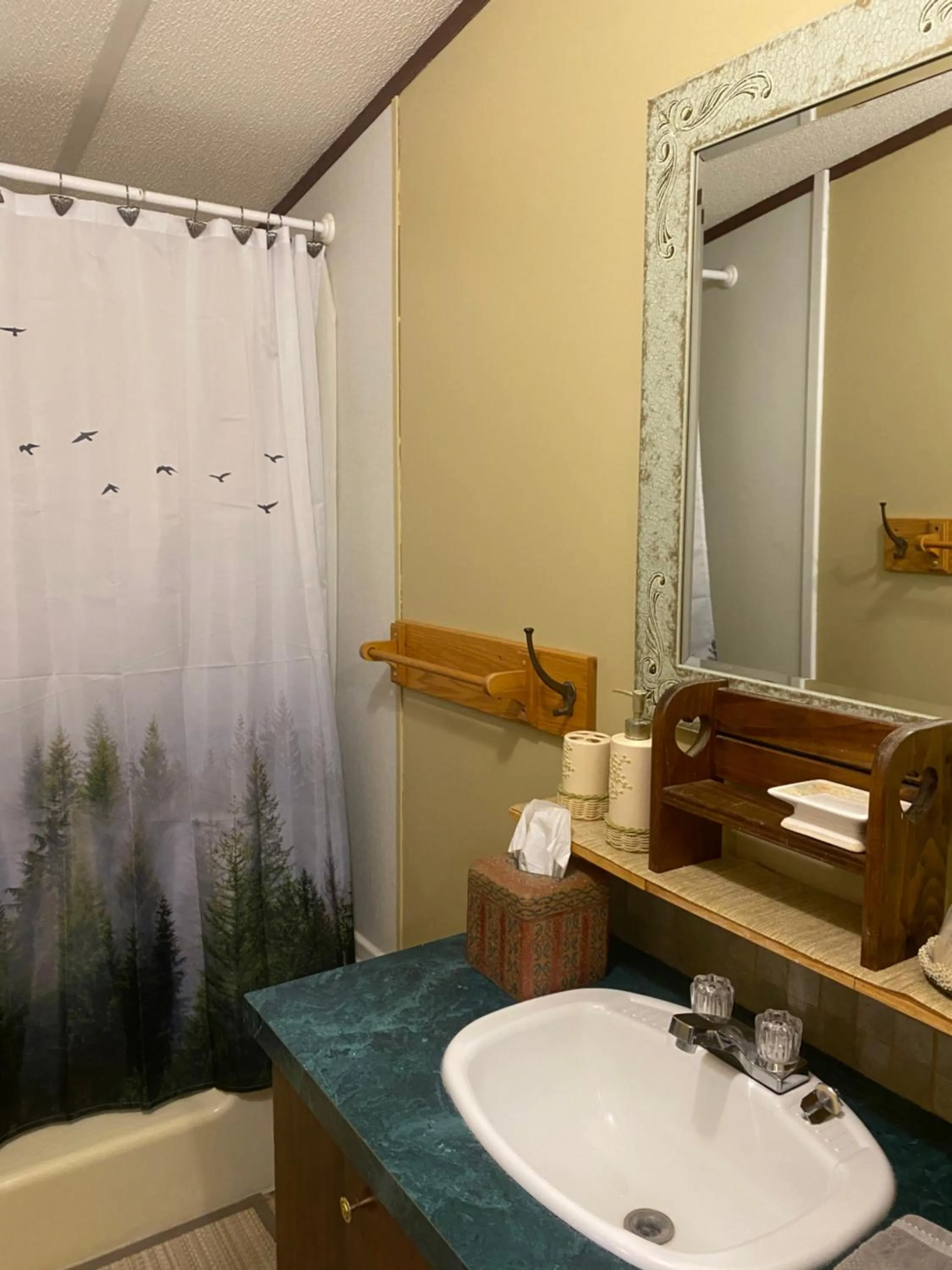 Wolf Creek Farm B&B and Motorcycle Manor at Wolf Creek Farm, LLC