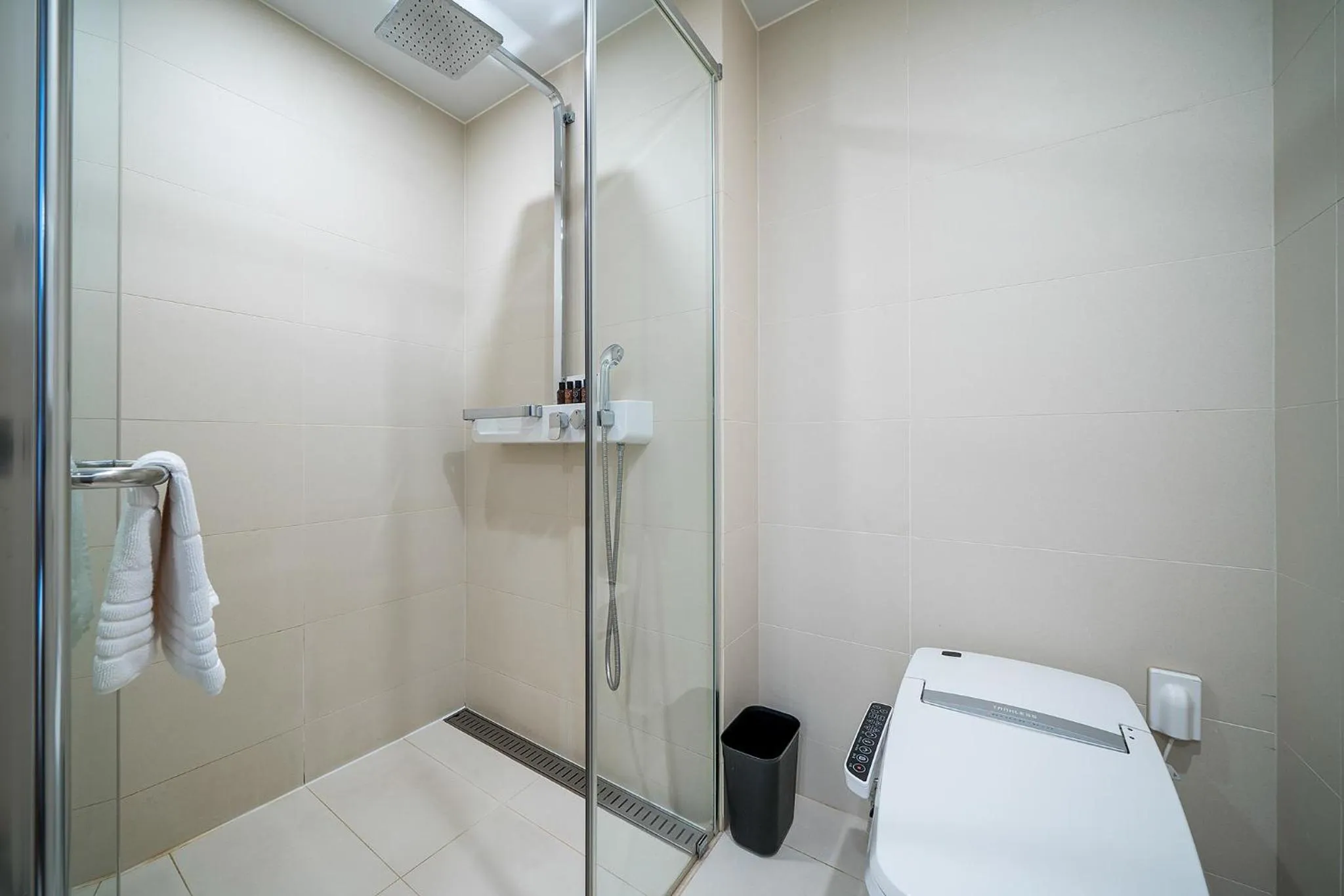 Bathroom in Busan Business Hotel