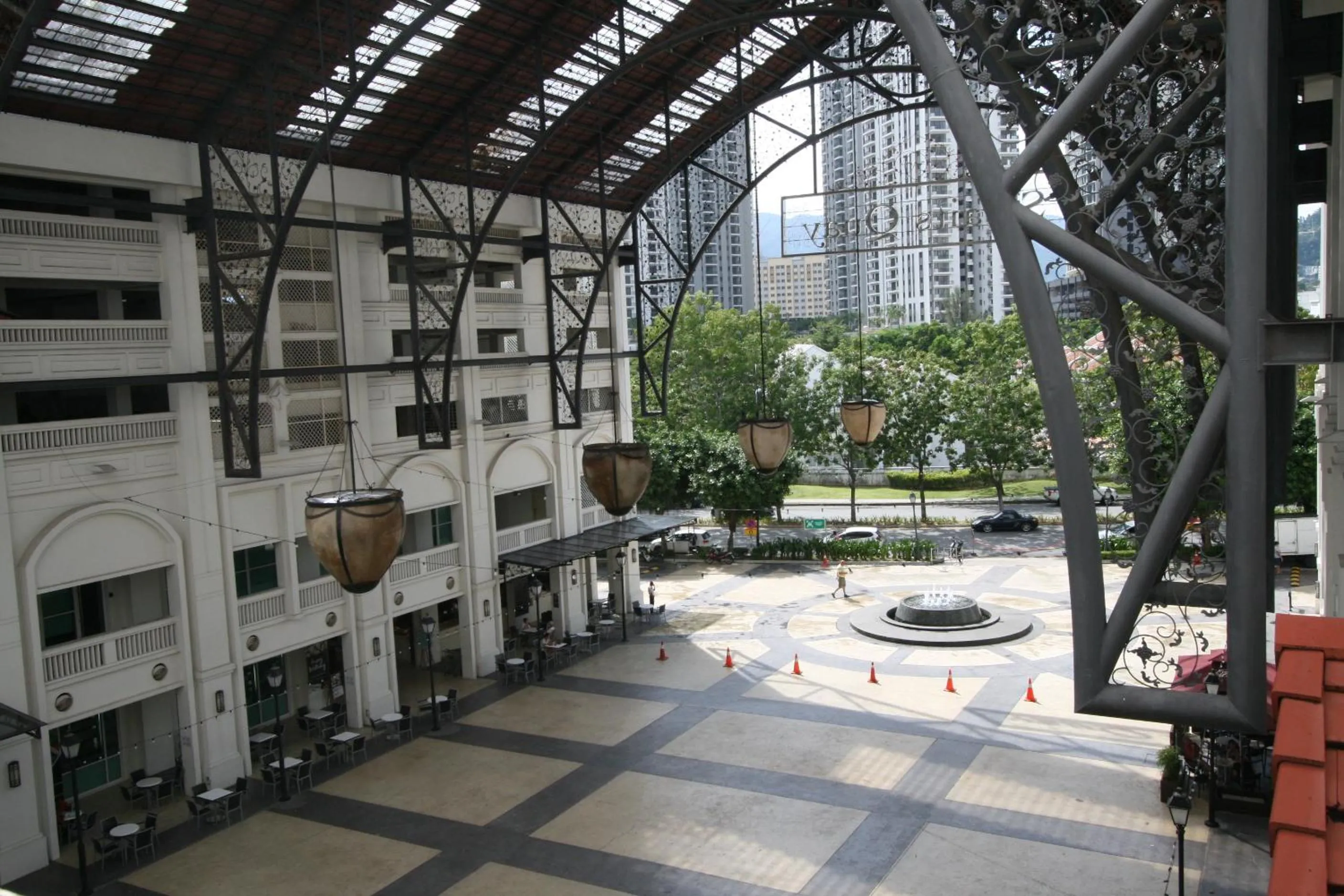 Shopping Area in Profolio @ Straits Quay