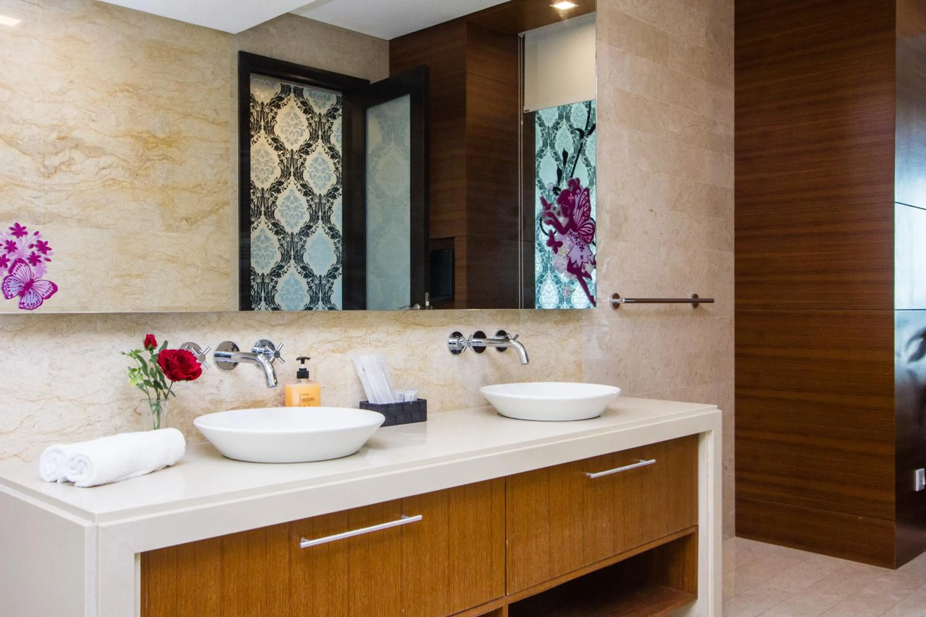 Bathroom in Profolio @ Straits Quay