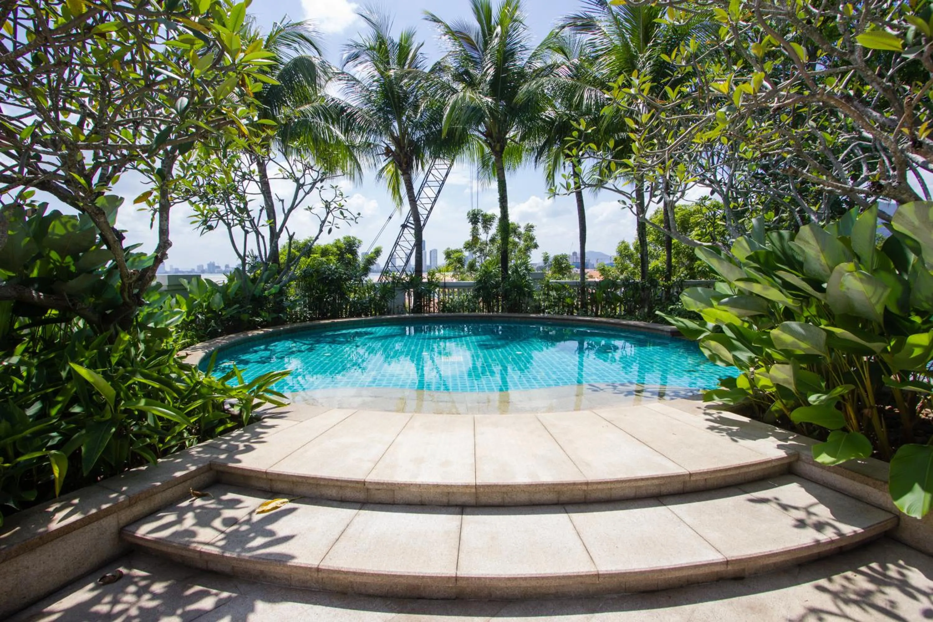Swimming pool in Profolio @ Straits Quay