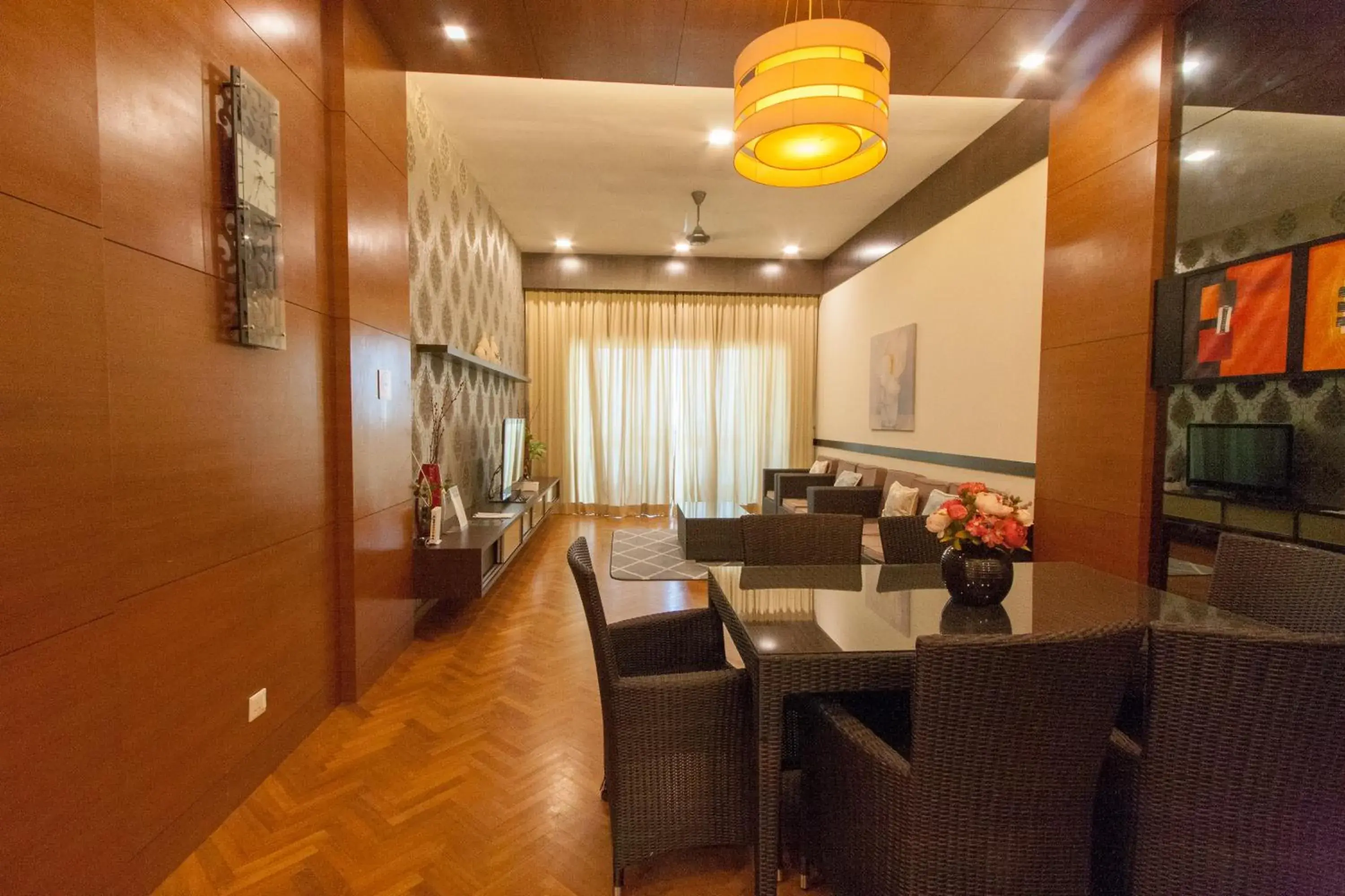 Two-Bedroom Apartment in Profolio @ Straits Quay Two-Bedroom Apartment in Profolio @ Straits Quay