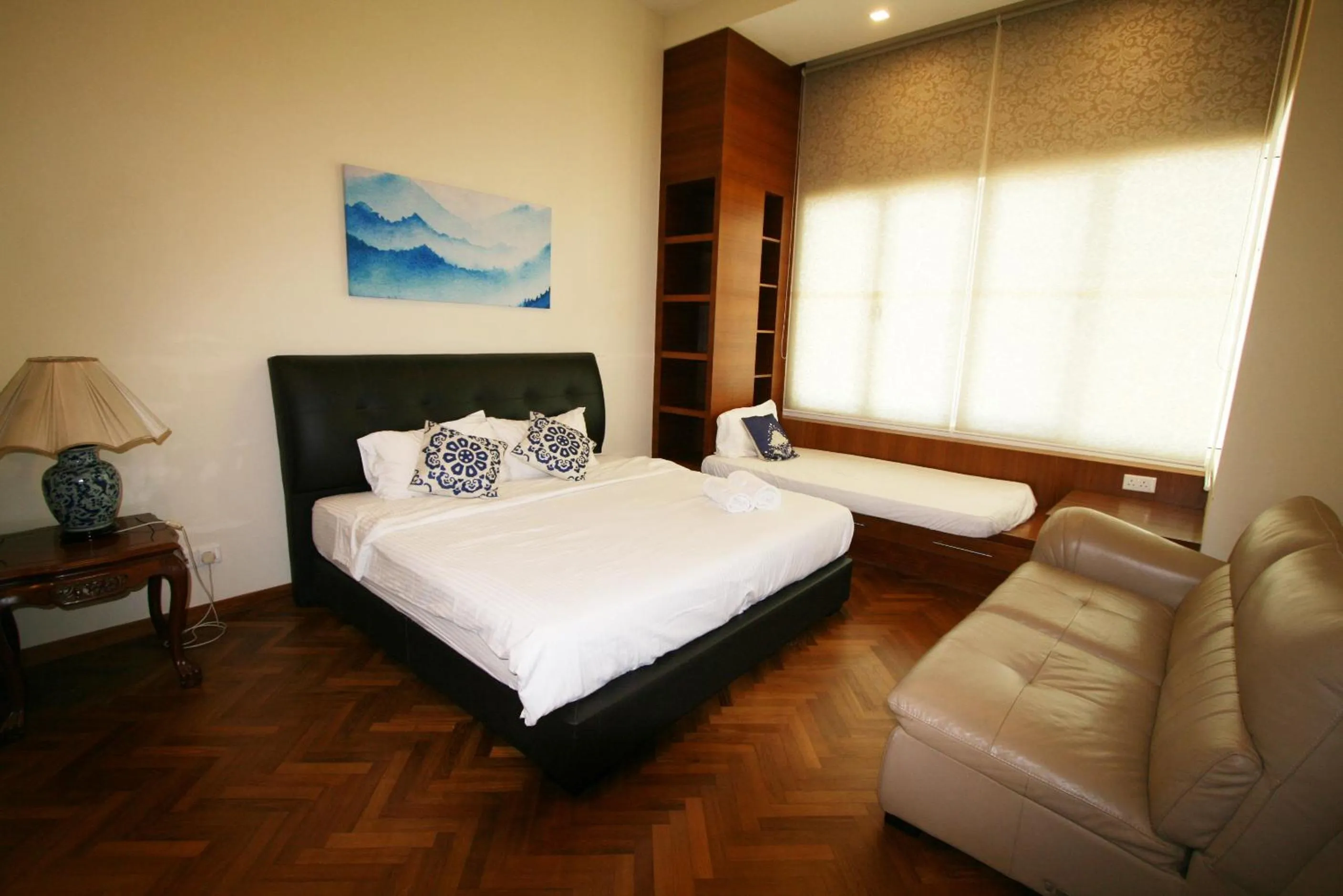 Bed in Profolio @ Straits Quay