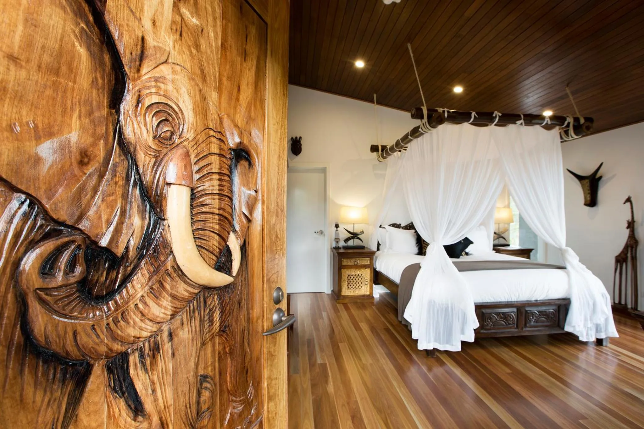 Photo of the whole room, Bed in Jamala Wildlife Lodge