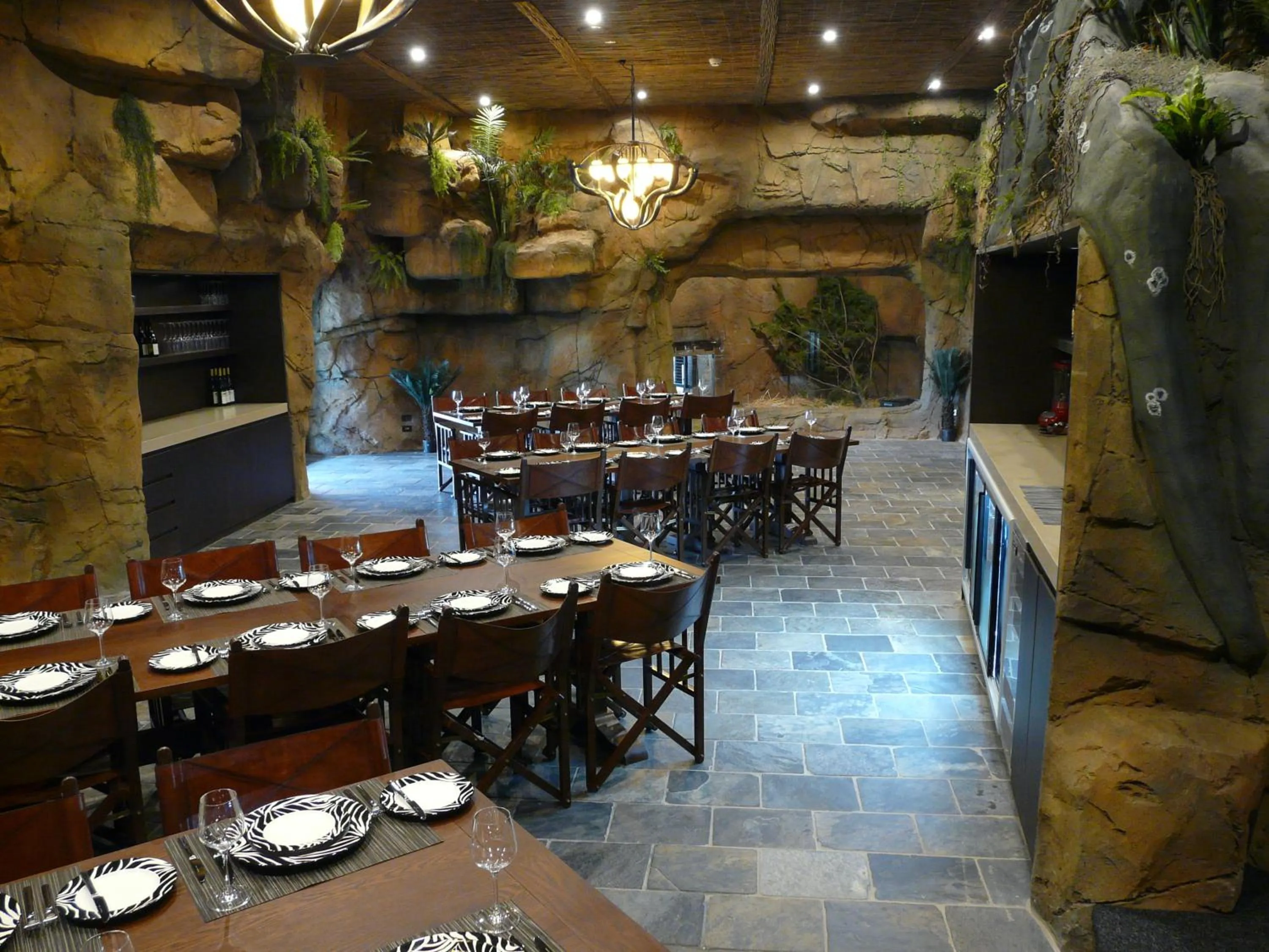 Restaurant/places to eat in Jamala Wildlife Lodge