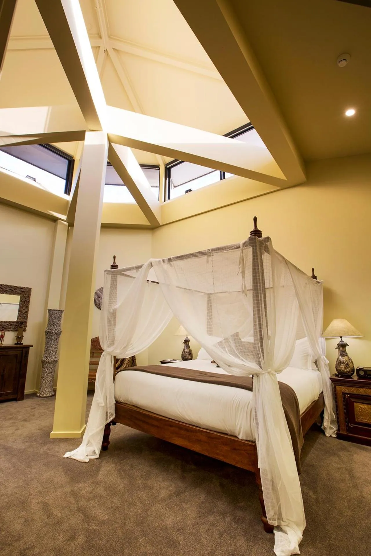 Bed in Jamala Wildlife Lodge